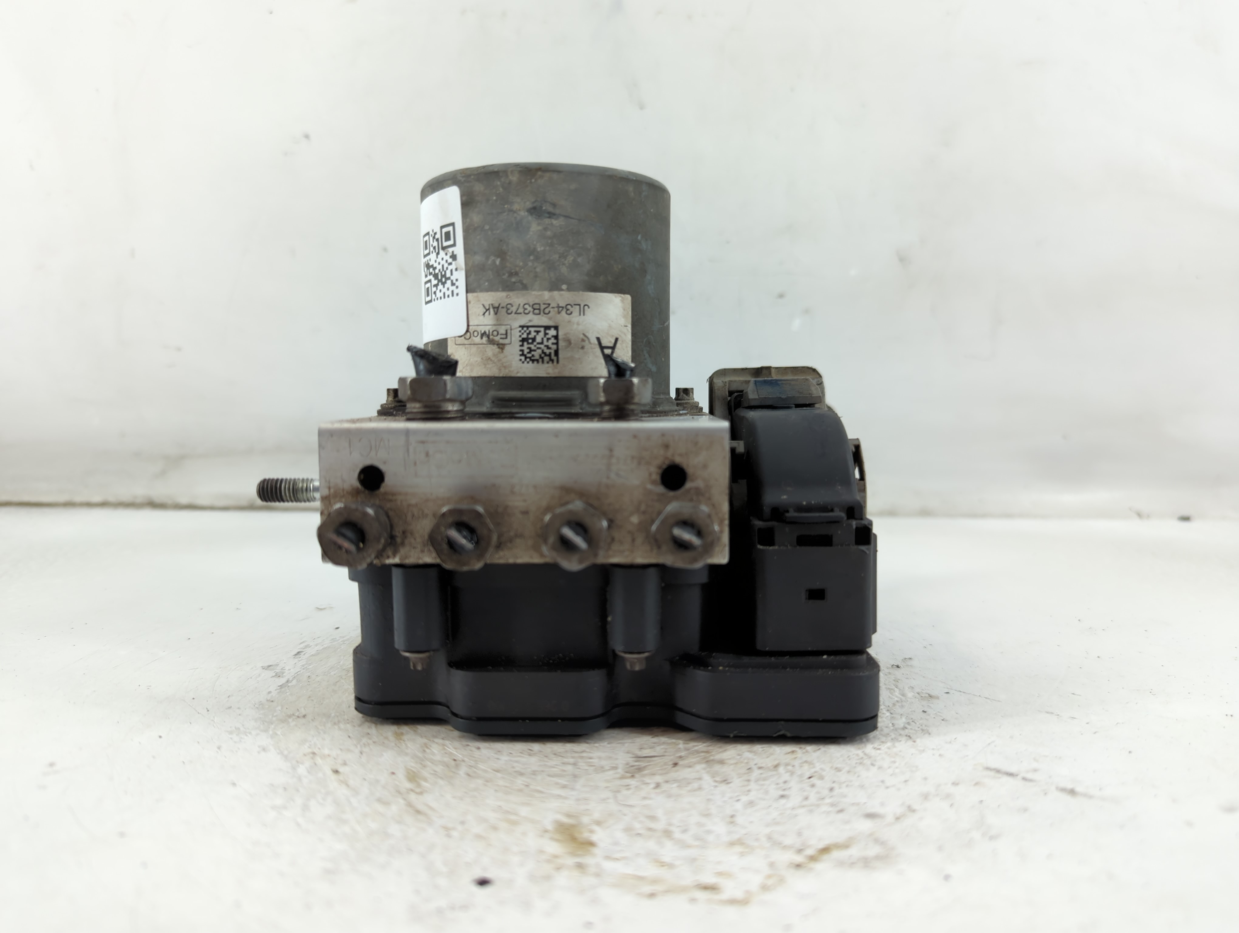 2018-2018 Ford F-150 Abs Pump Control Module 918939 - Oemusedautoparts1.com