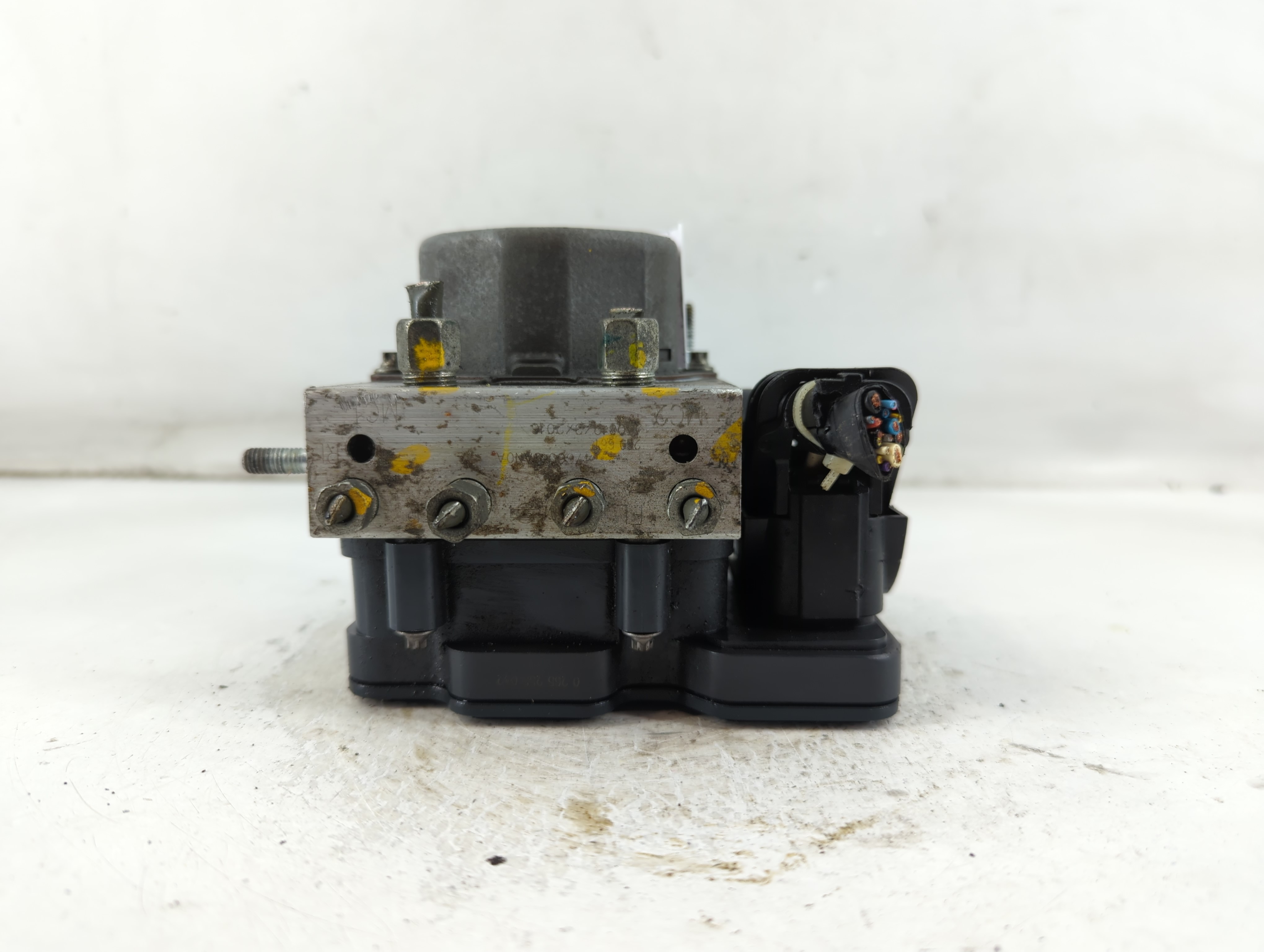 2015-2015 Nissan Sentra Abs Pump Control Module 918940 - Oemusedautoparts1.com