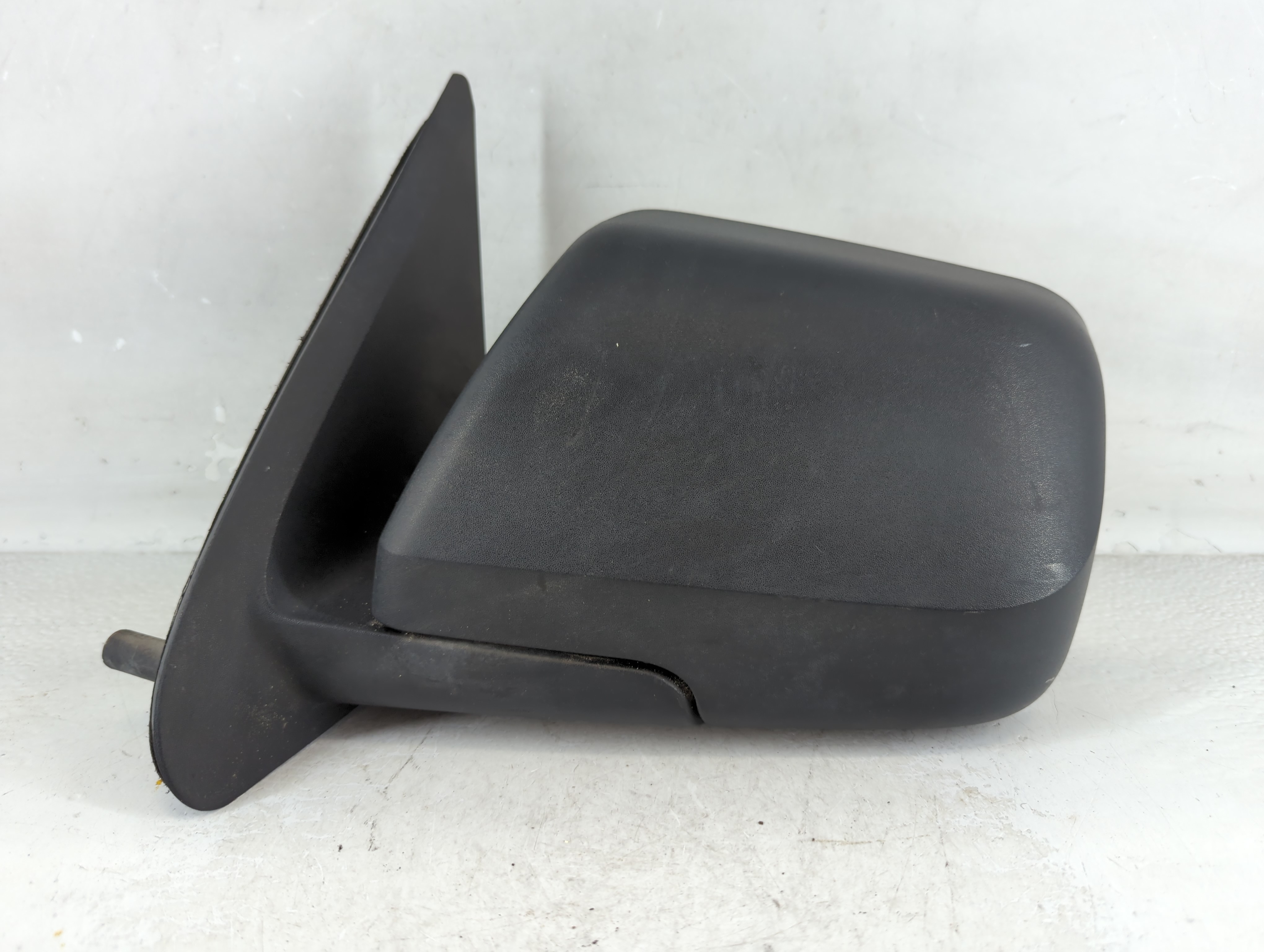 2008-2009 Ford Escape Driver Left Side View Power Door Mirror Black 918980 - Oemusedautoparts1.com