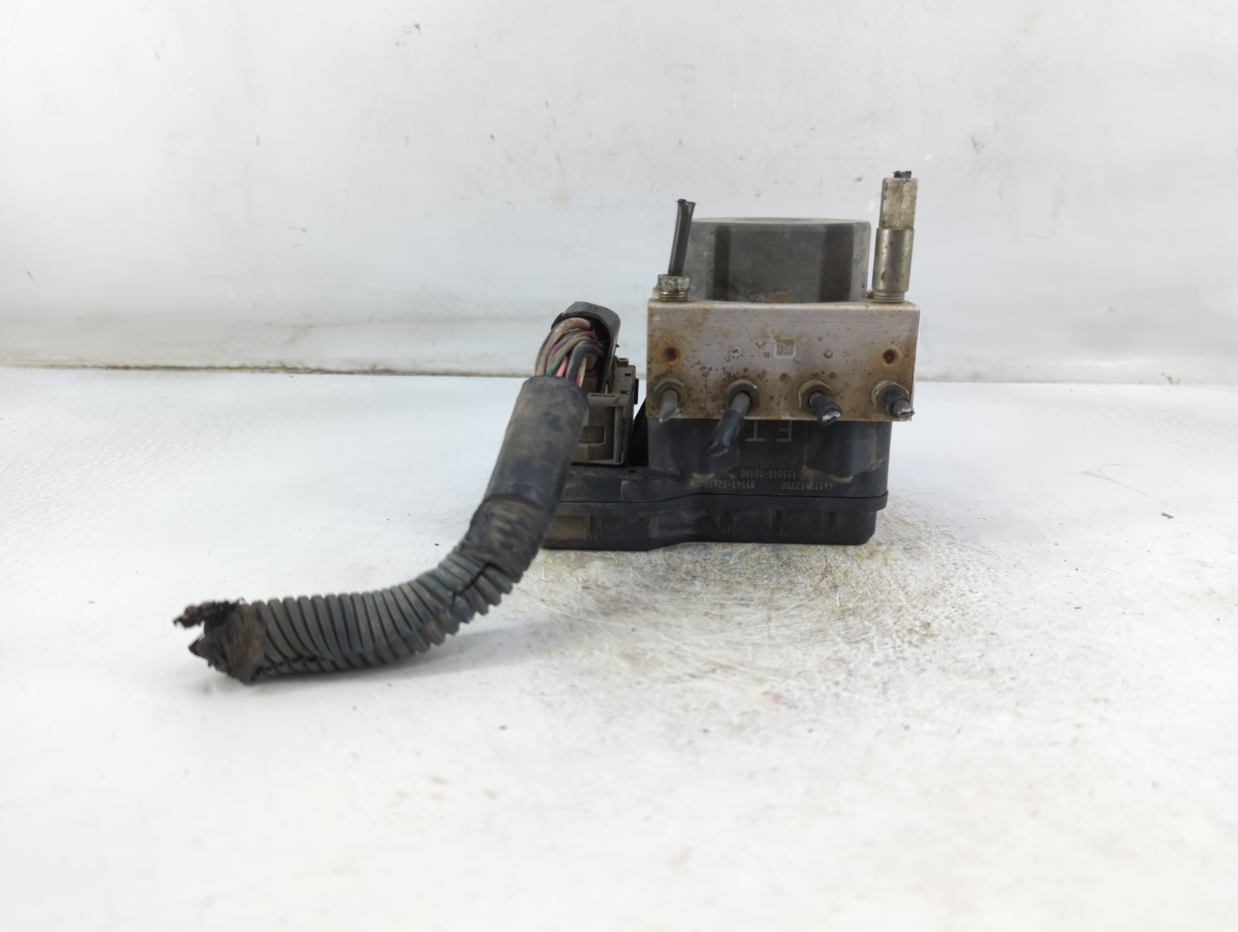 2008-2009 Scion Xd Abs Pump Control Module 918994 - Oemusedautoparts1.com