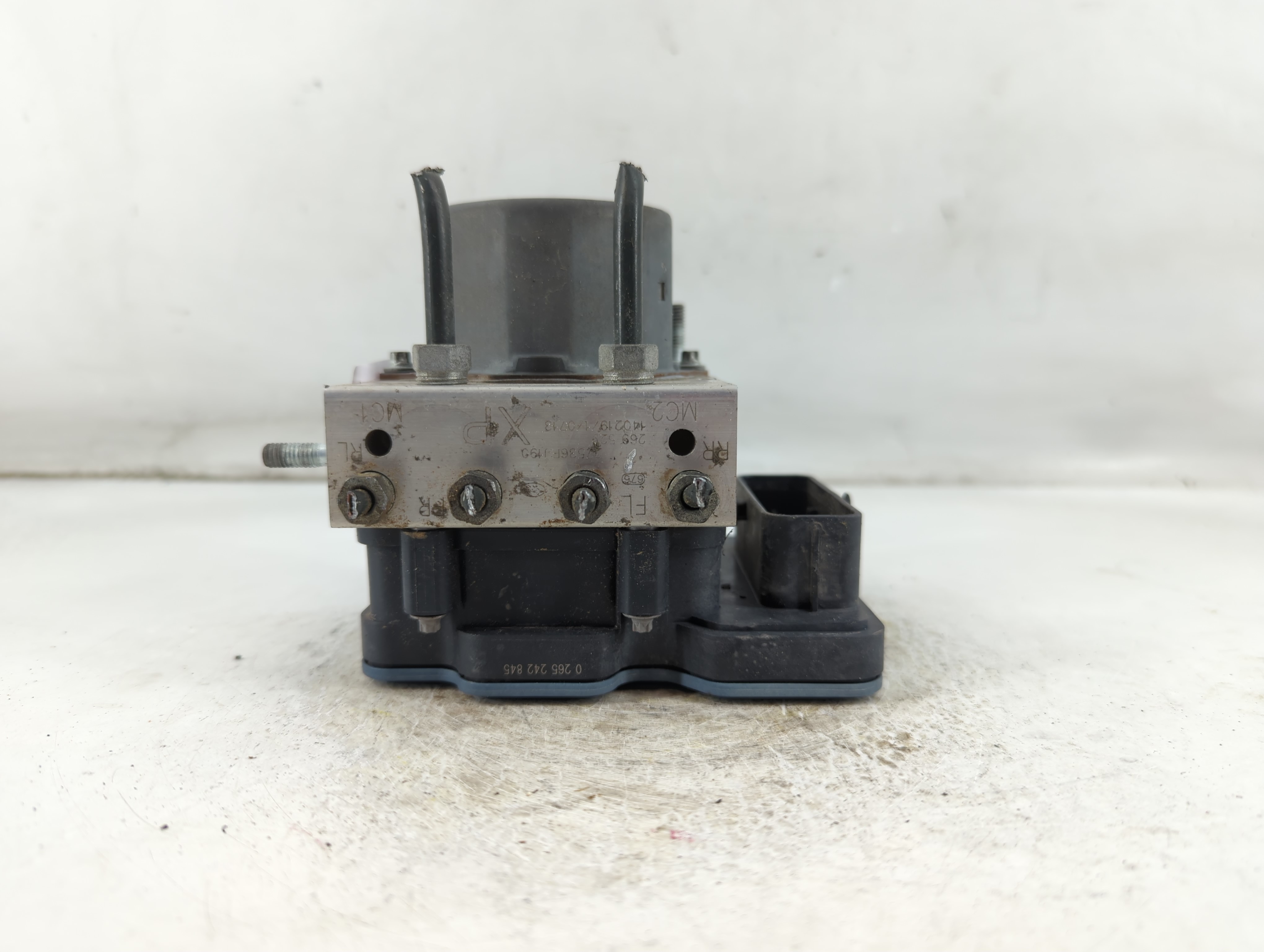 2013-2014 Subaru Impreza Abs Pump Control Module 918997 - Oemusedautoparts1.com