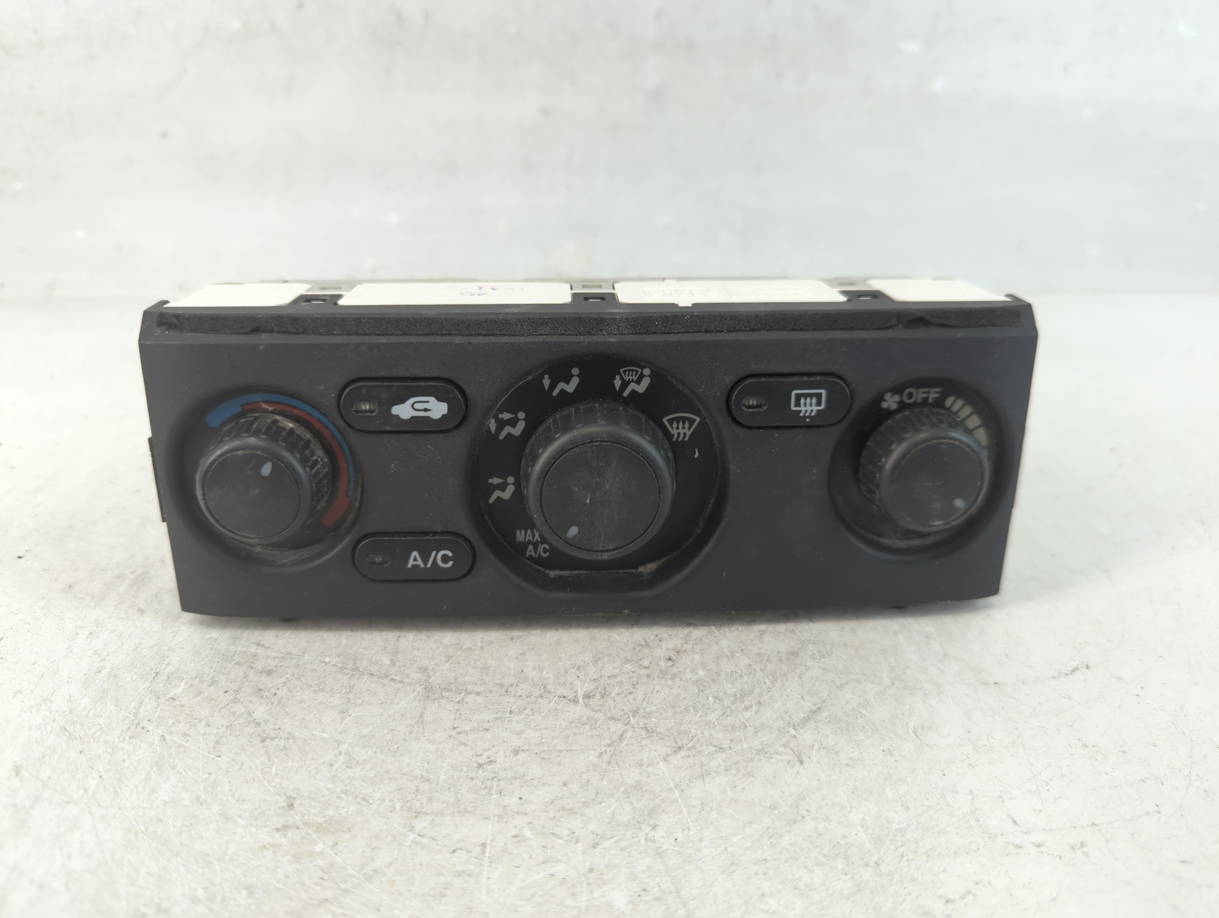 2003-2008 Honda Pilot Ac Heater Climate Control 919031 - Oemusedautoparts1.com