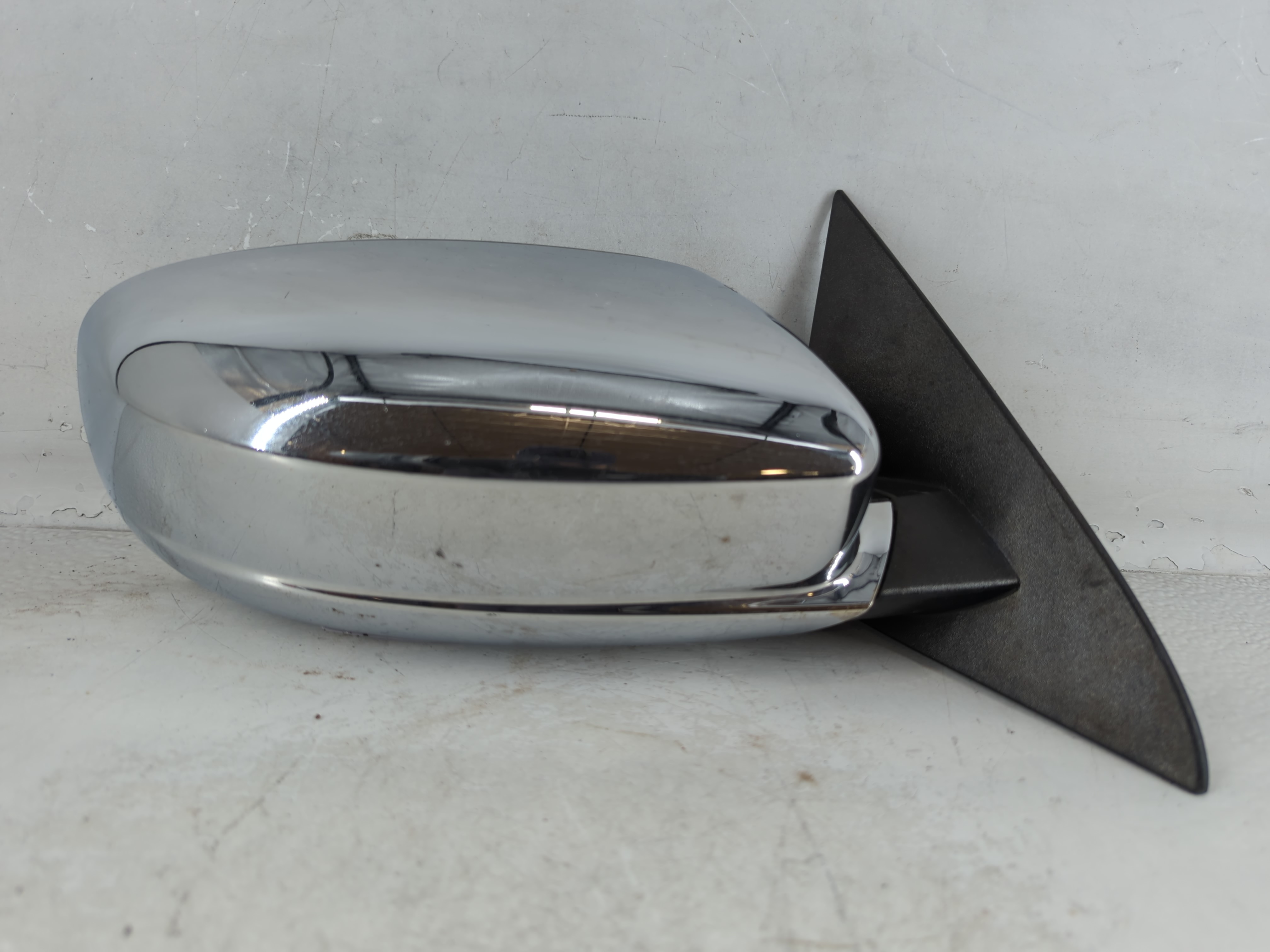 2011-2014 Chrysler 200 Passenger Right Side View Power Door Mirror Chrome 919063 - Oemusedautoparts1.com
