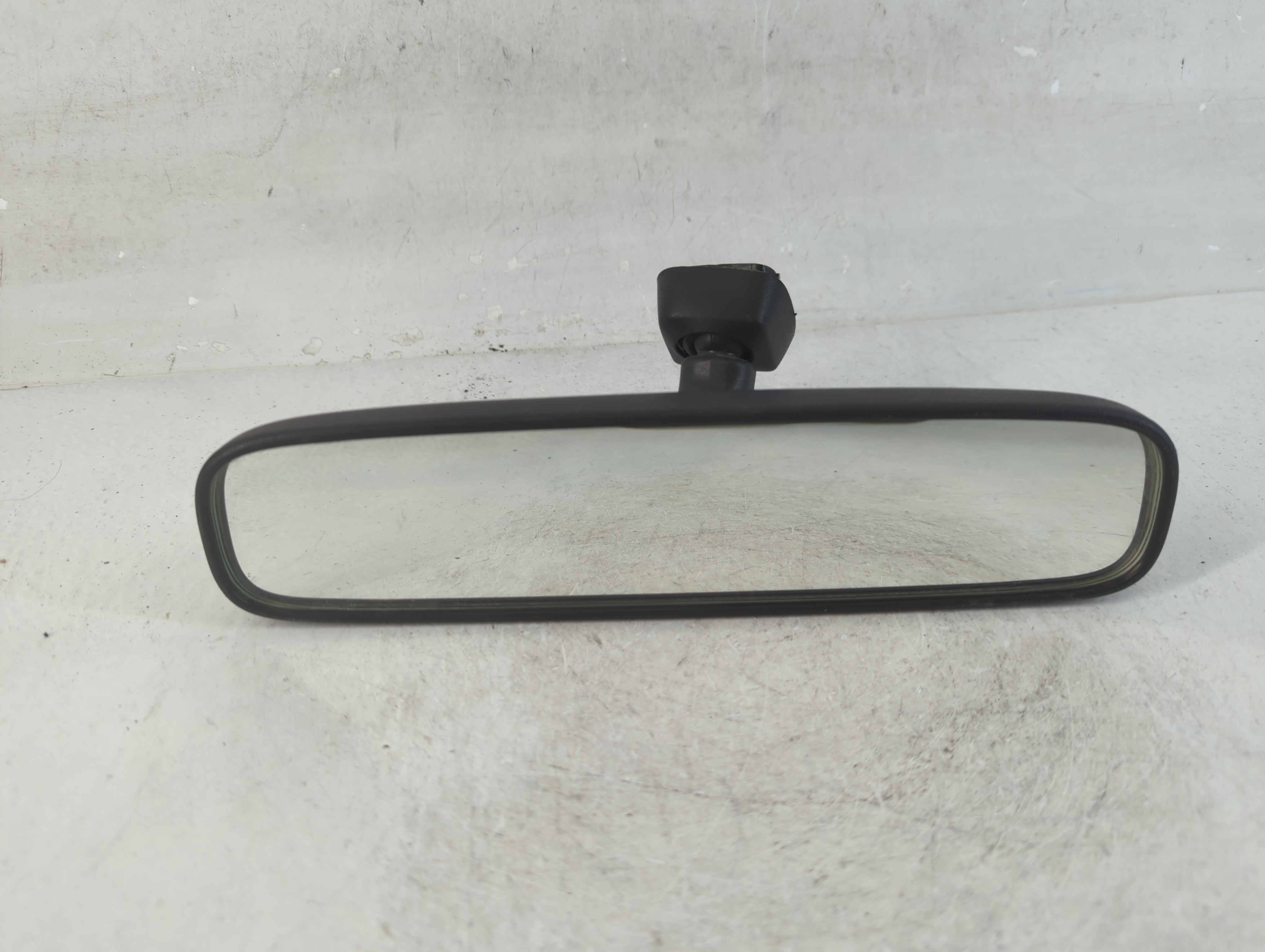 Picture of 2005-2011 Toyota Tacoma Interior Rear View Mirror Oem 919141