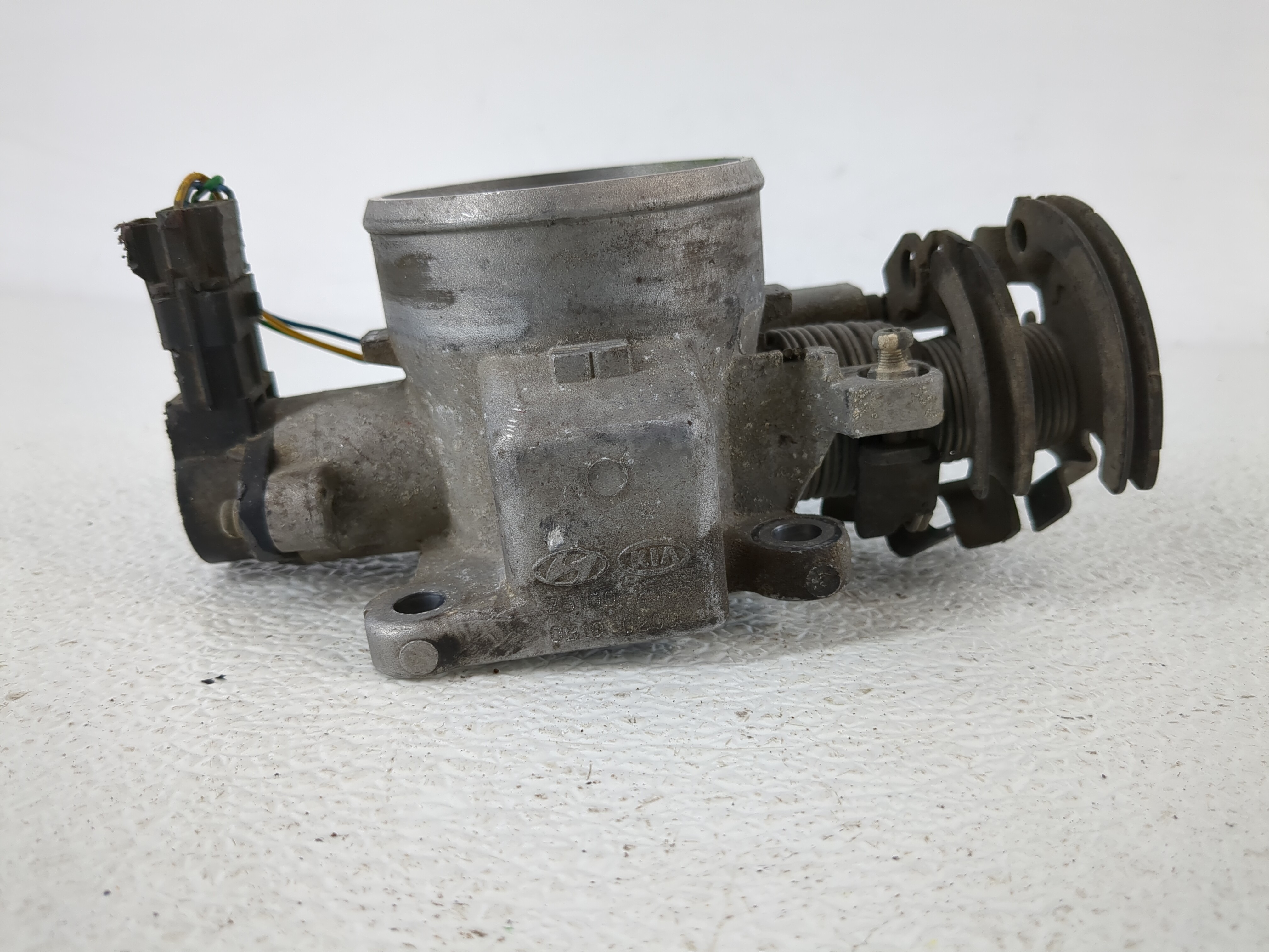 Picture of 2010-2011 Kia Soul 2.0L Automatic Transmission Assembly 122K 919351