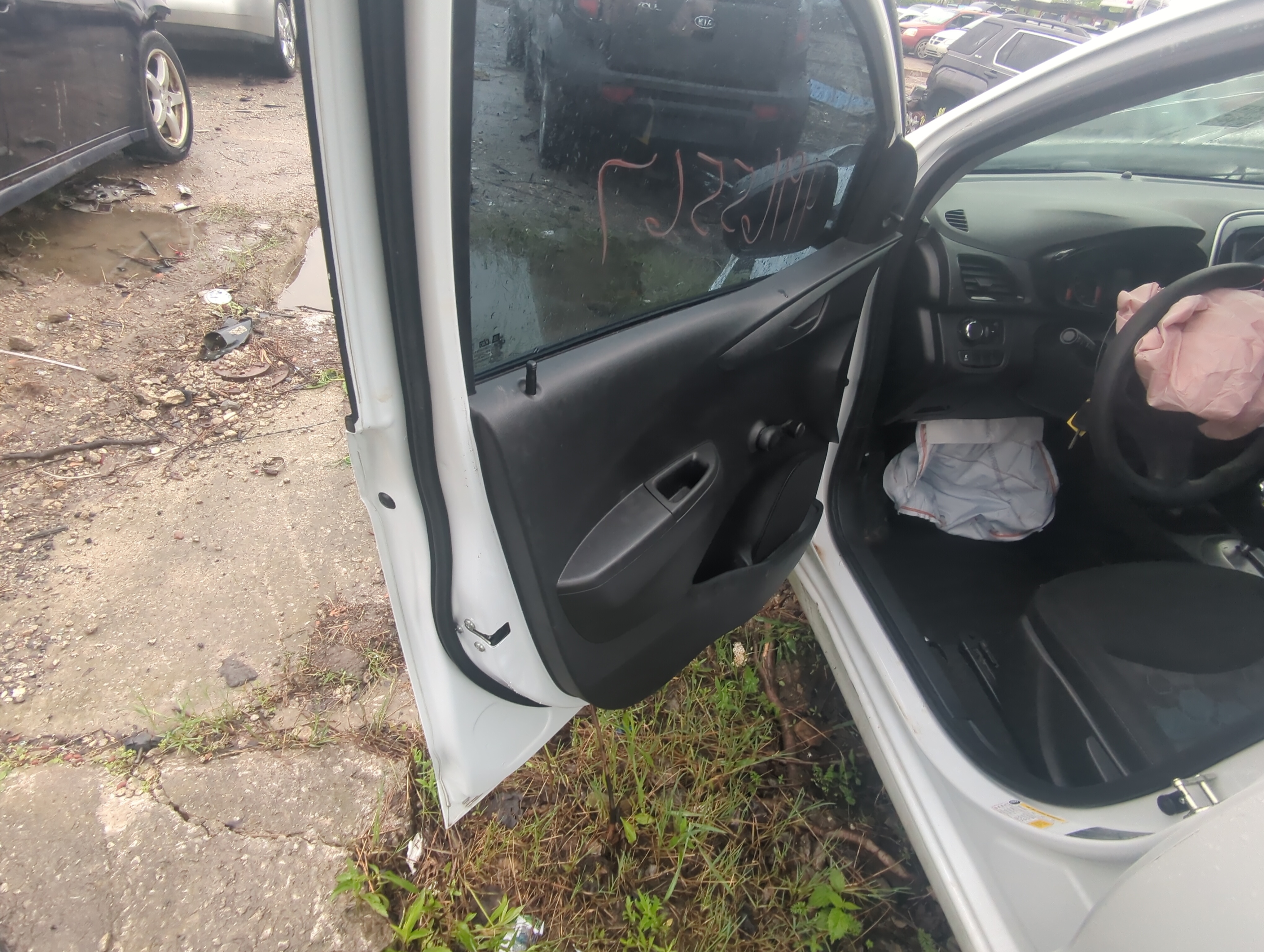 Picture of 2017 Chevrolet Spark Front Left Driver Interior Door Panel Trim 919568