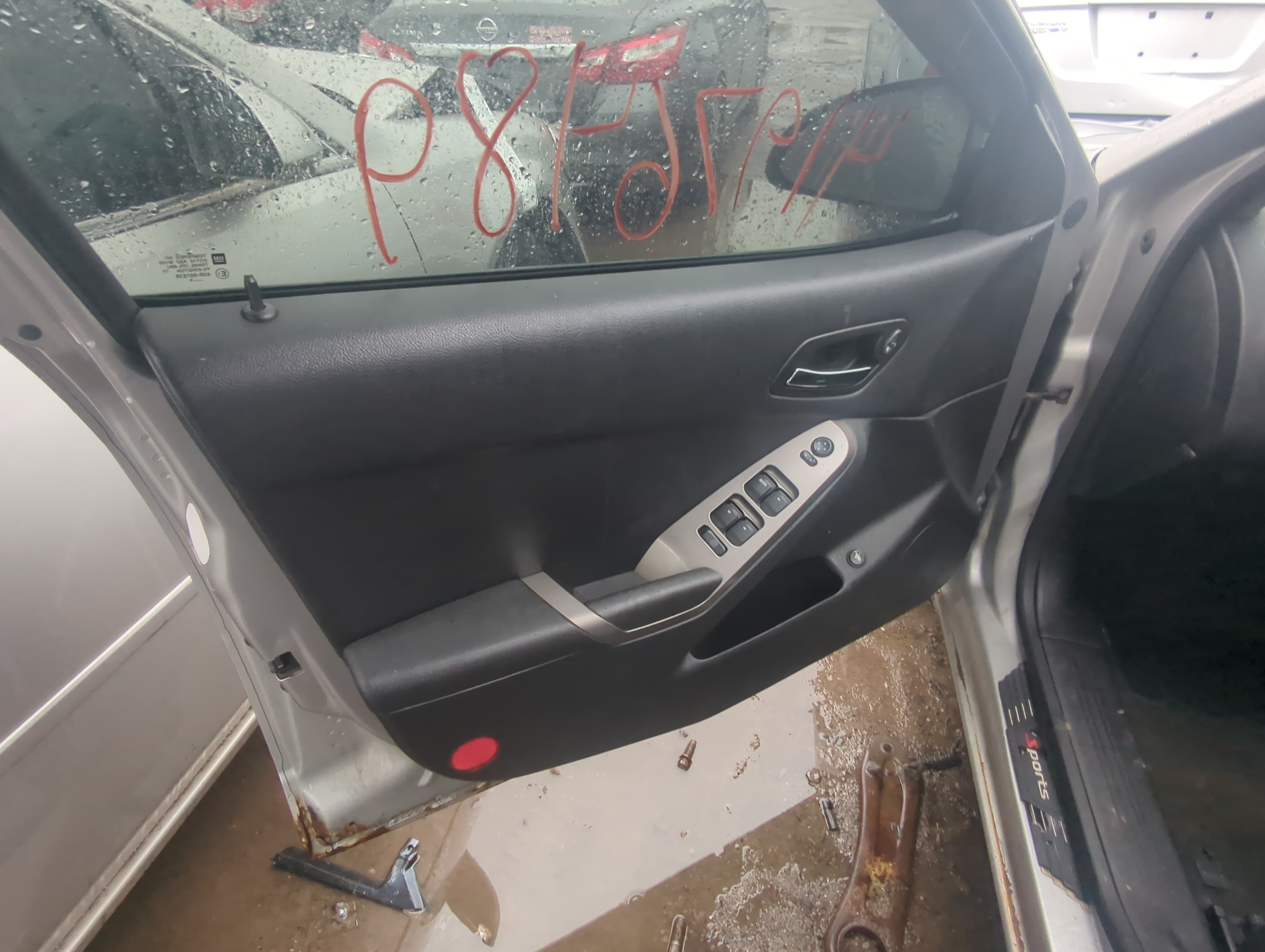 Picture of 2006 Pontiac G6 Front Left Driver Interior Door Panel Trim 919738