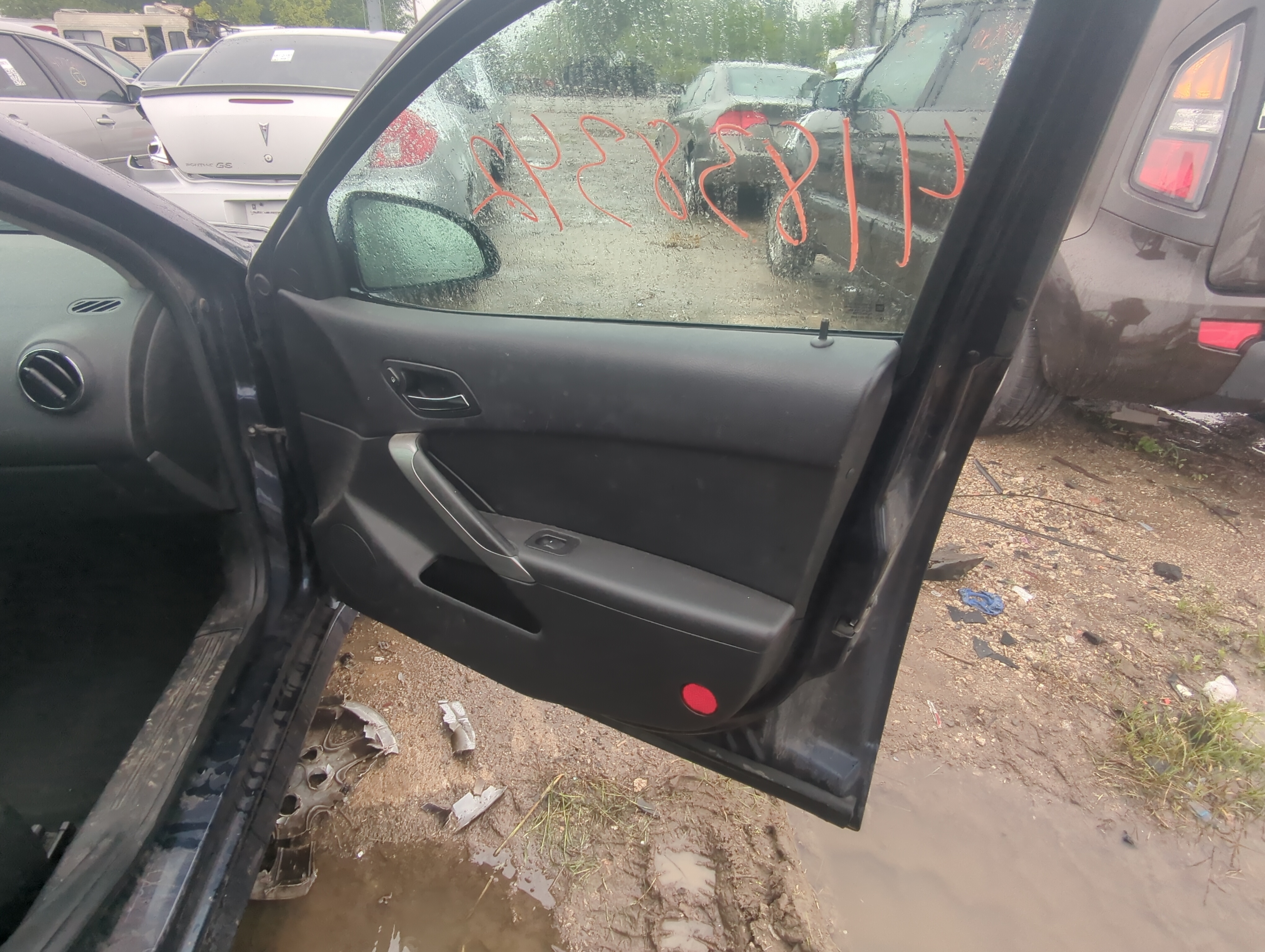 Picture of 2009 Pontiac G6 Front Right Passenger Interior Door Panel Trim 919897