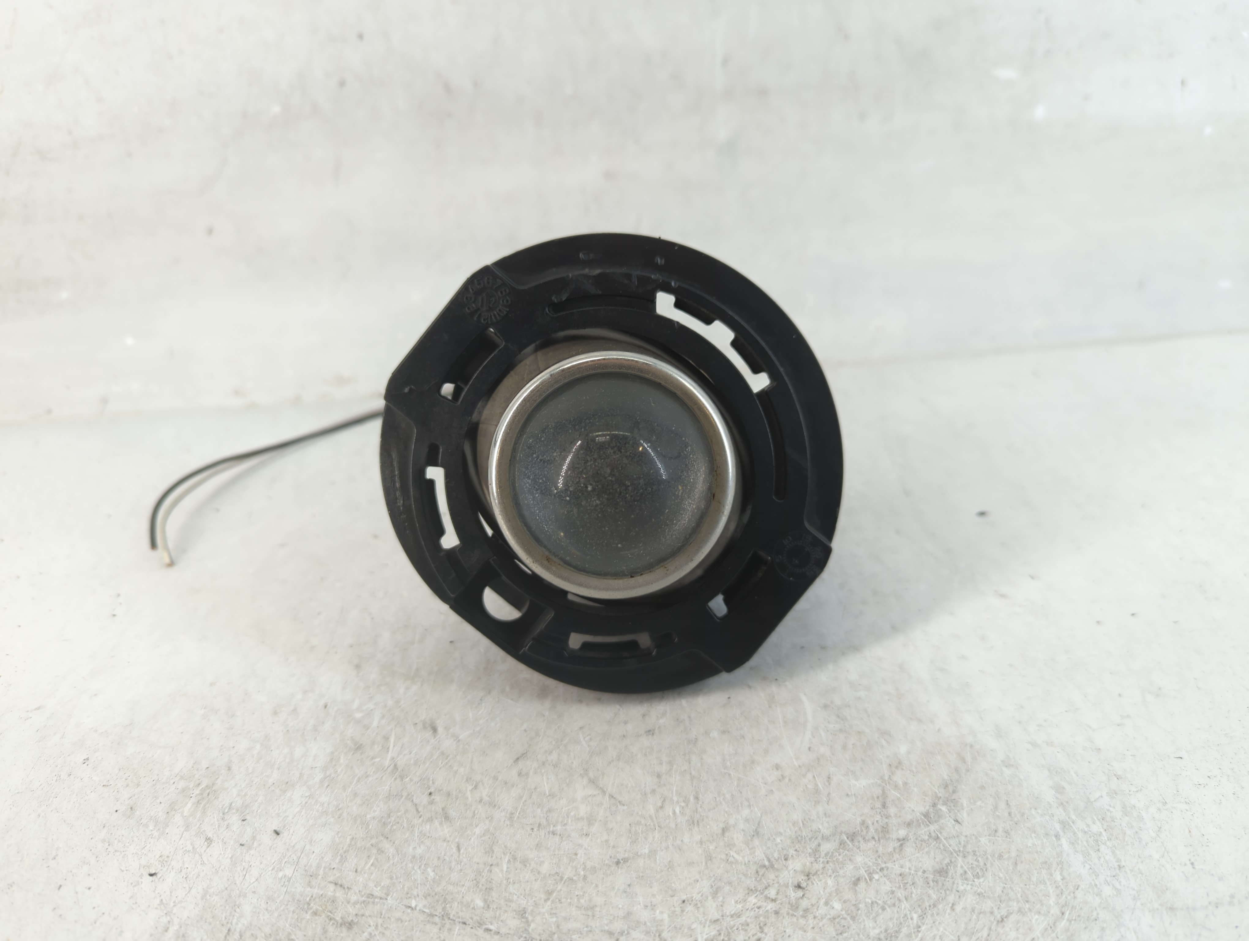 2017-2017 Chrysler 200 Driver Left Oem Front Light Lamp 920116 - Oemusedautoparts1.com