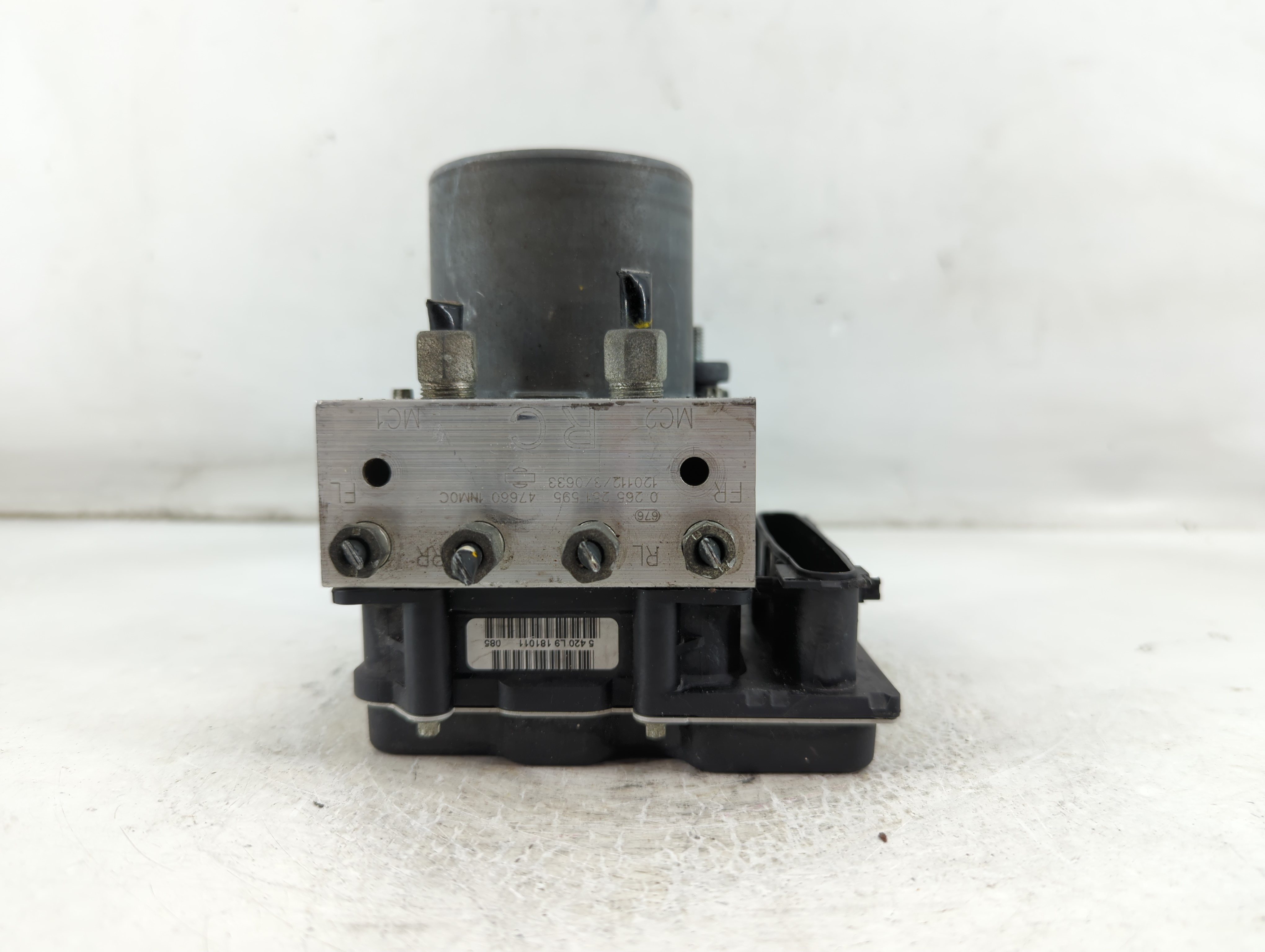 Picture of 2011-2013 Infiniti G37 Abs Pump Control Module 920124