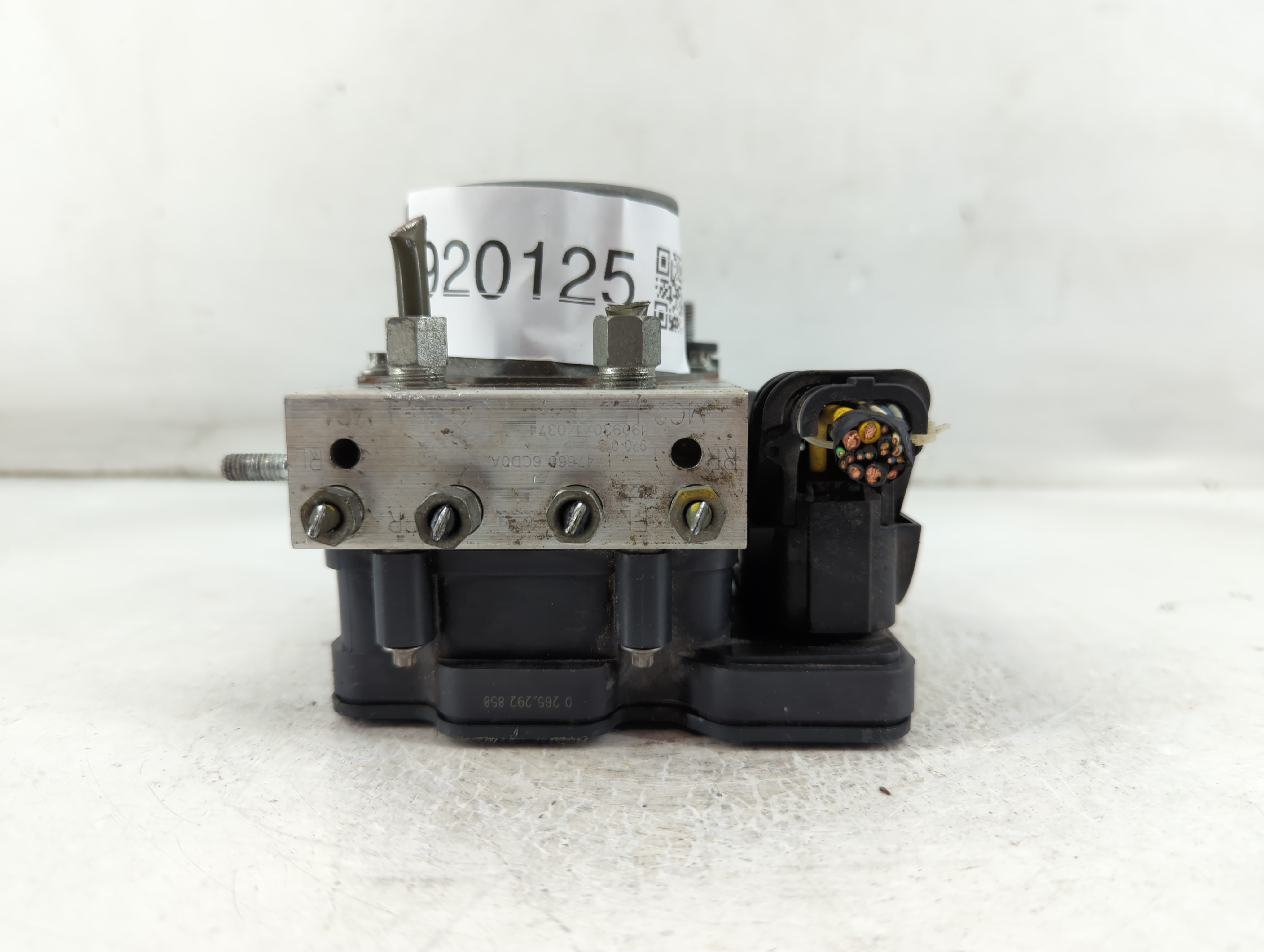 Picture of 2019-2020 Nissan Altima Abs Pump Control Module 920125