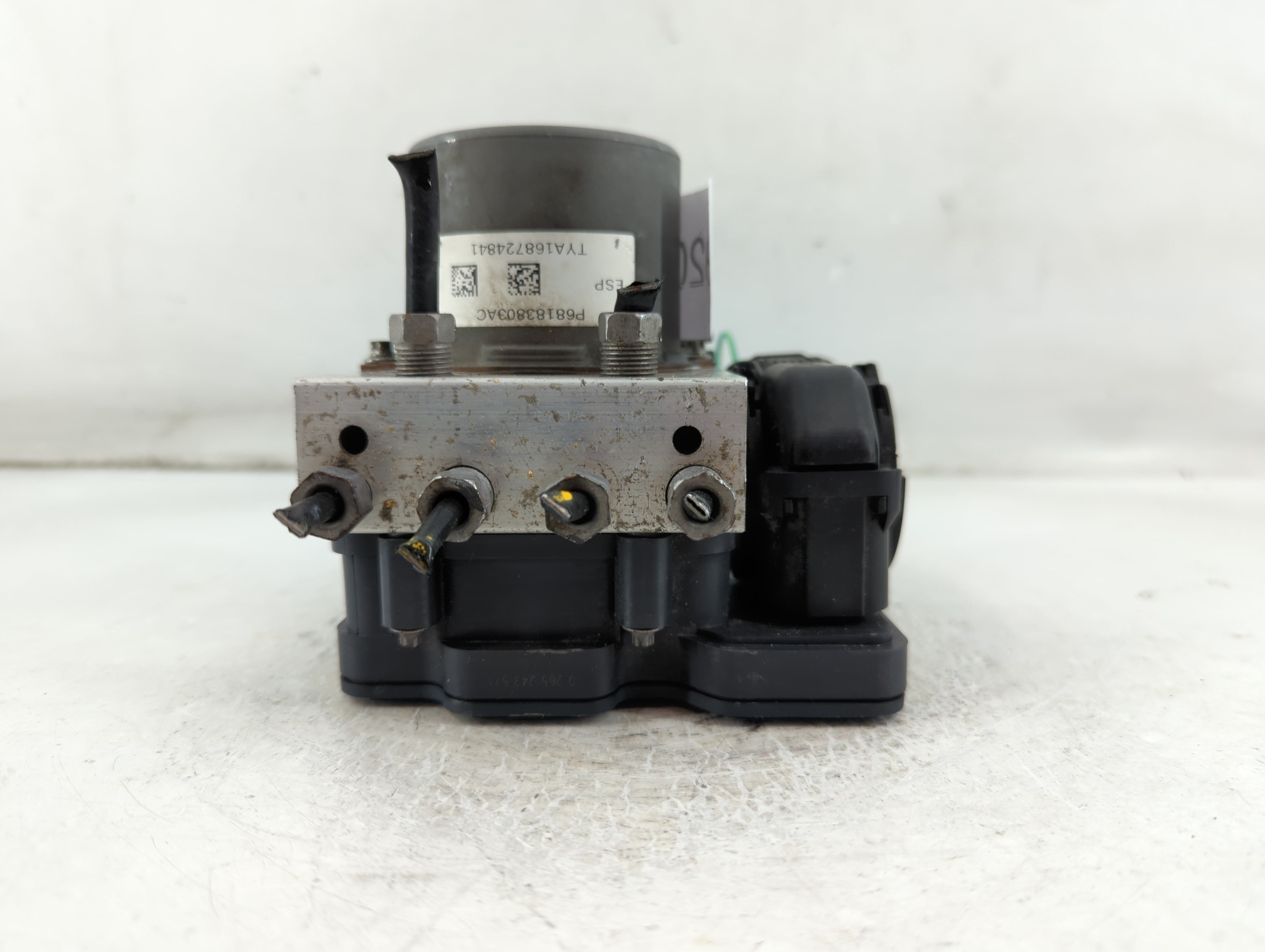 Picture of Dodge Caravan Abs Pump Control Module 920128