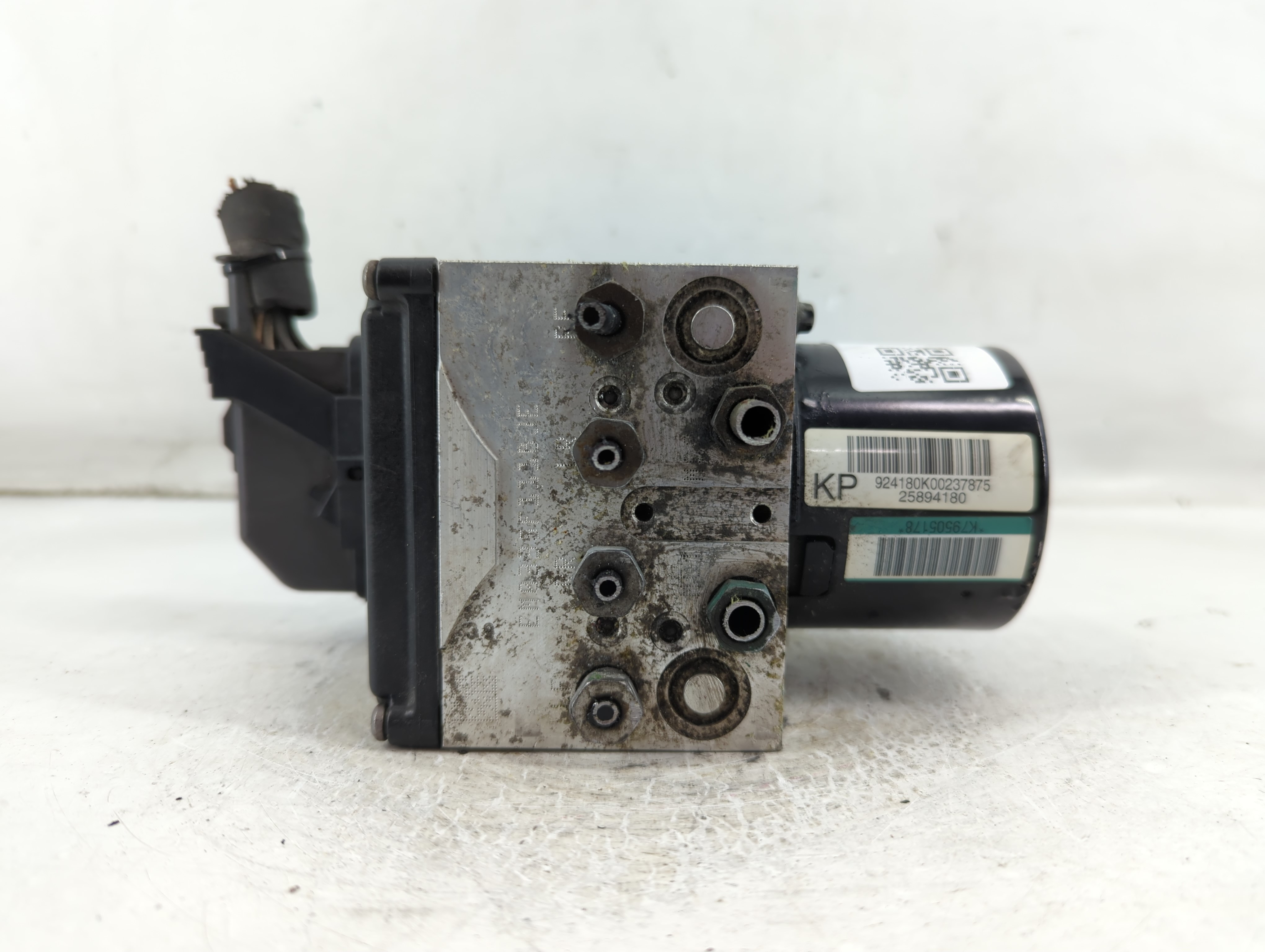 2015-2017 Toyota Camry Abs Pump Control Module 920131 - Oemusedautoparts1.com