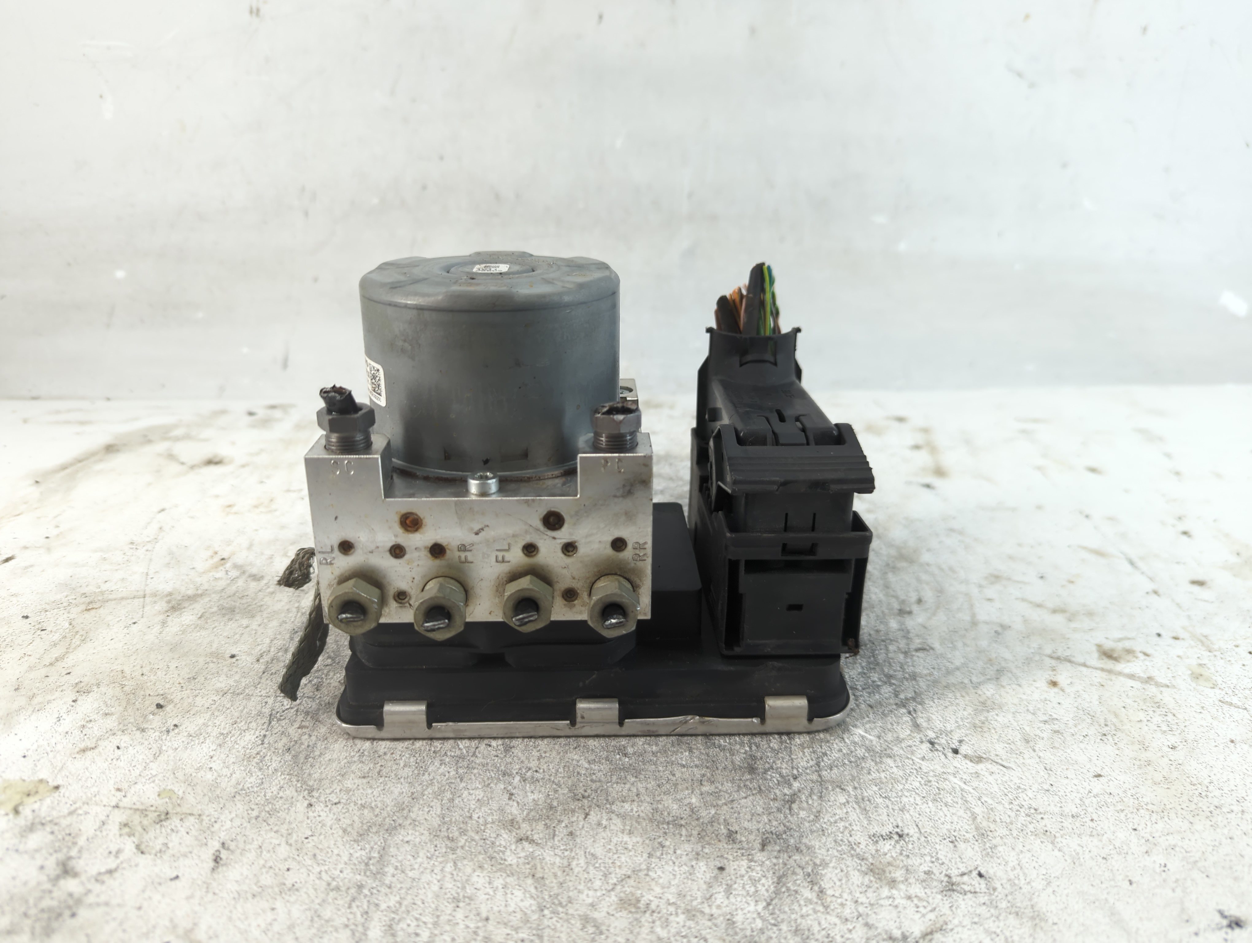 Picture of 2020-2021 Volvo Xc60 Abs Pump Control Module 920182