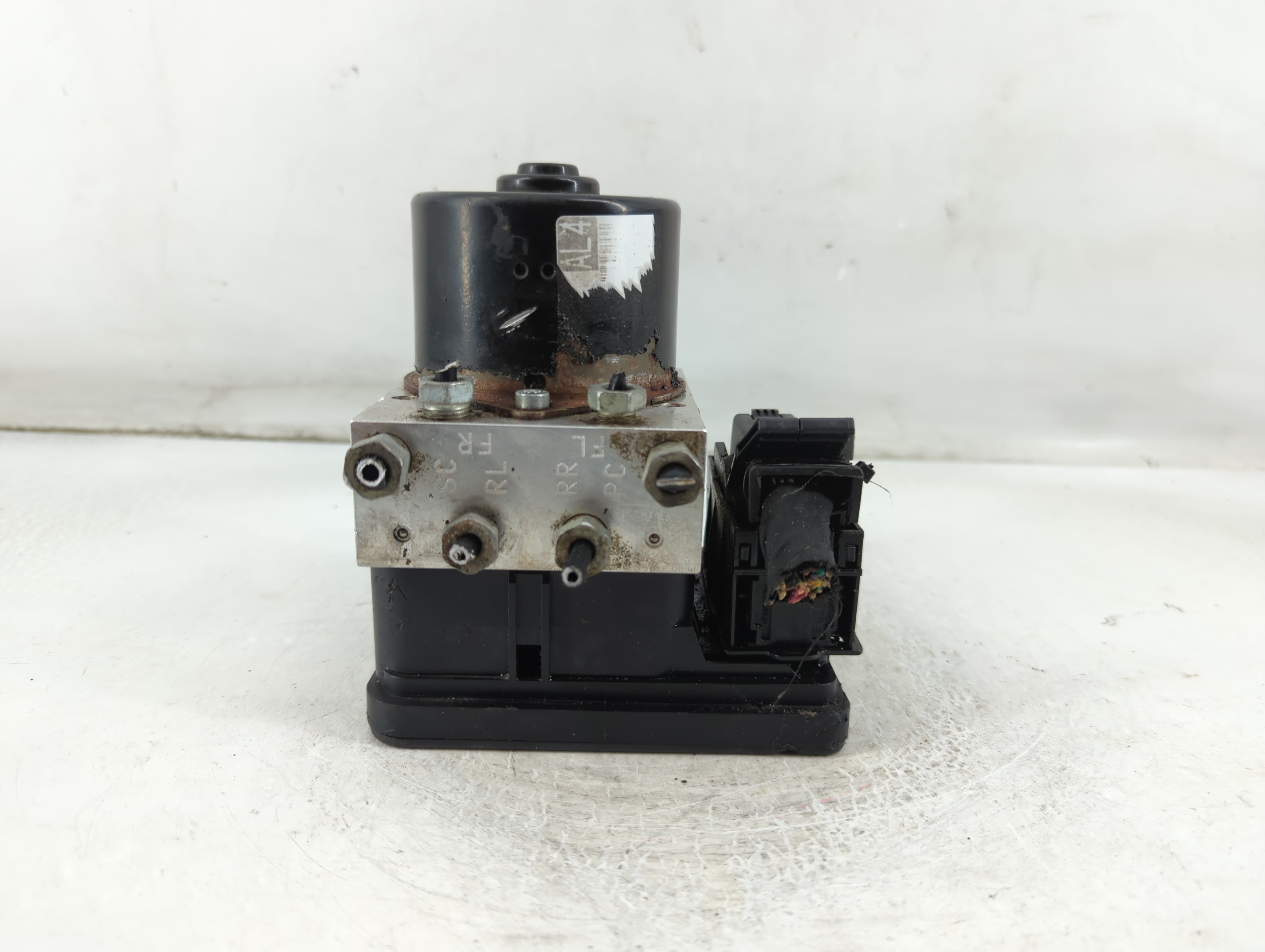 2012-2015 Chevrolet Cruze Abs Pump Control Module 920230 - Oemusedautoparts1.com