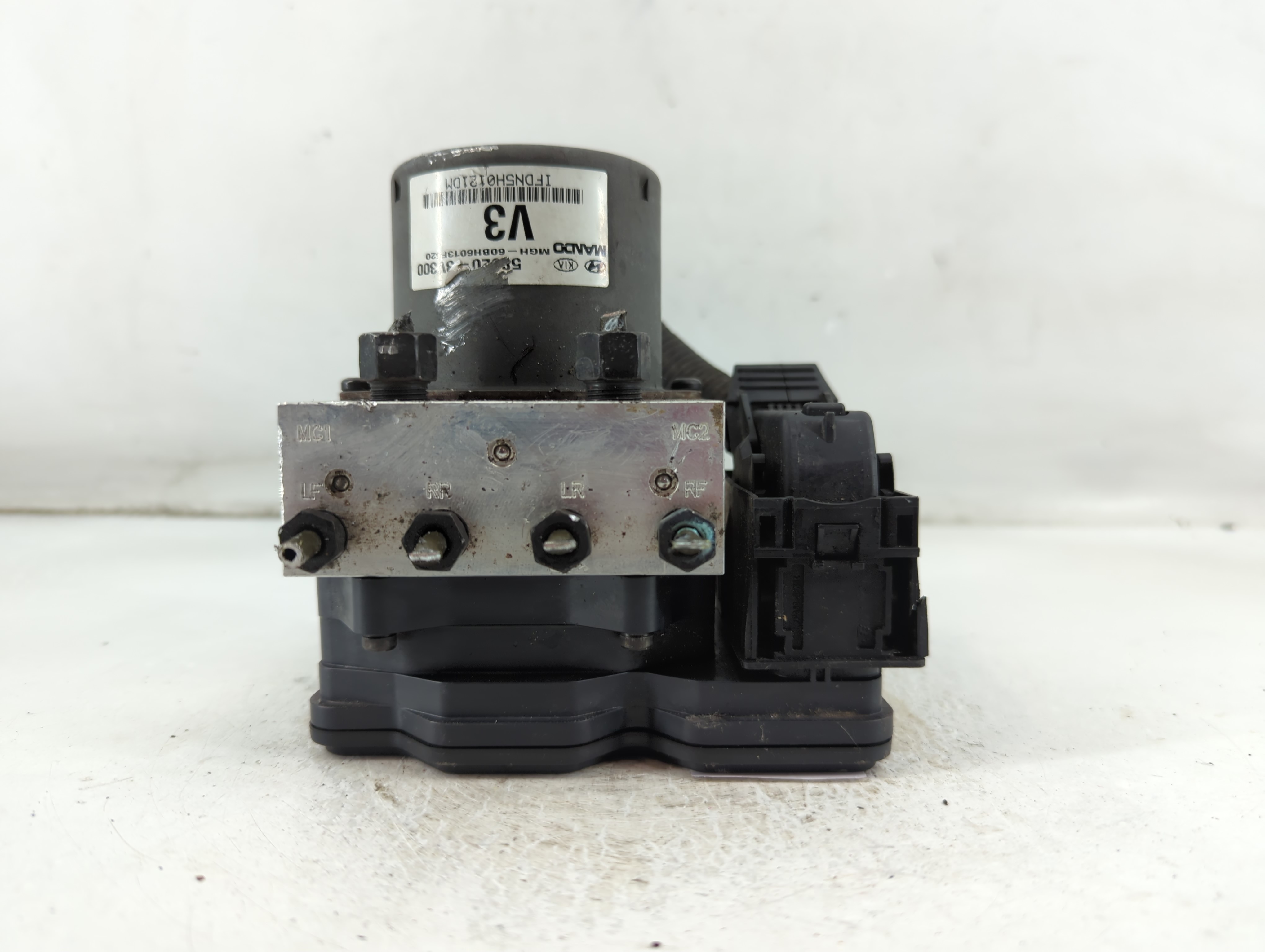 2012-2014 Hyundai Azera Abs Pump Control Module 920239 - Oemusedautoparts1.com