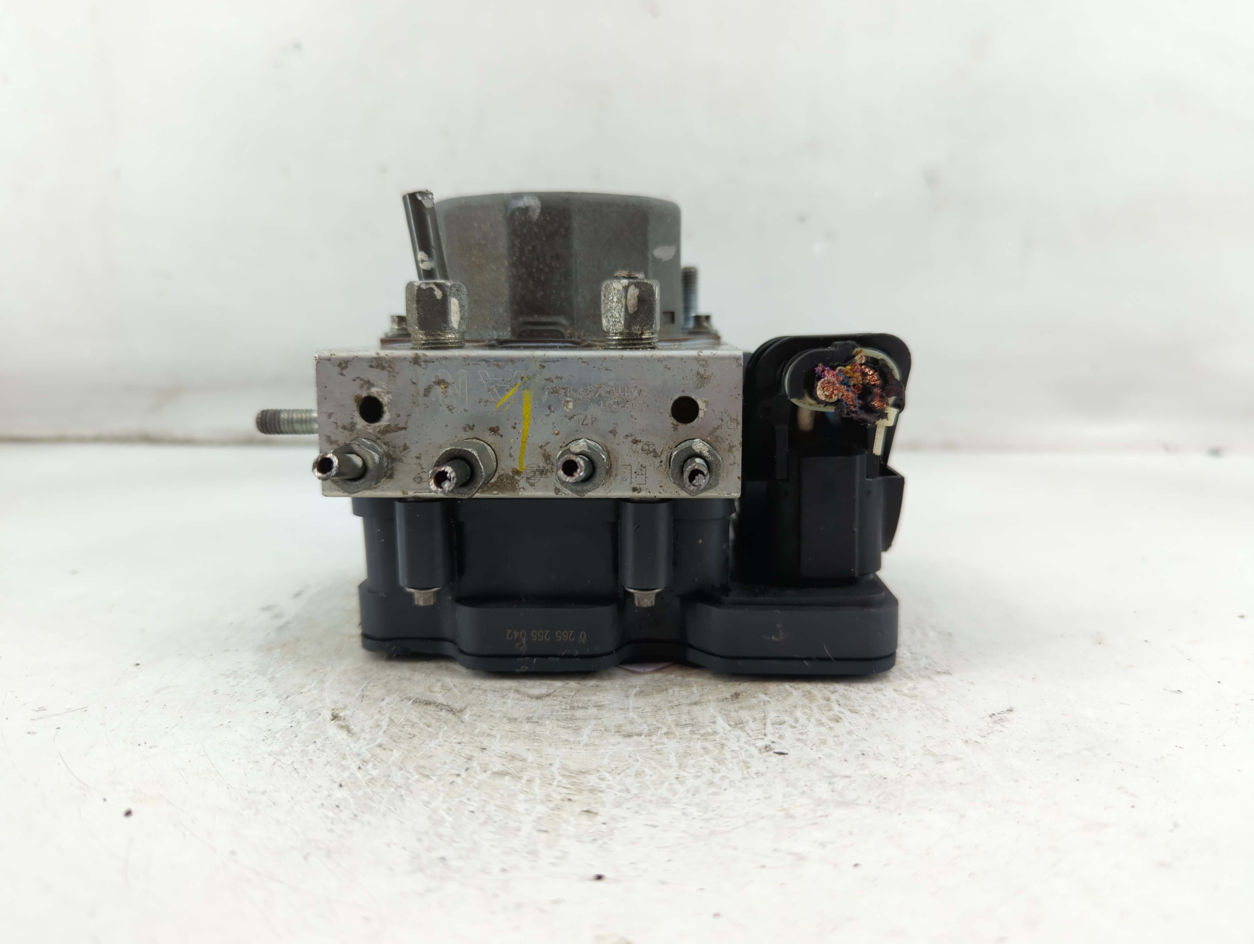 2015-2015 Nissan Sentra Abs Pump Control Module 920256 - Oemusedautoparts1.com