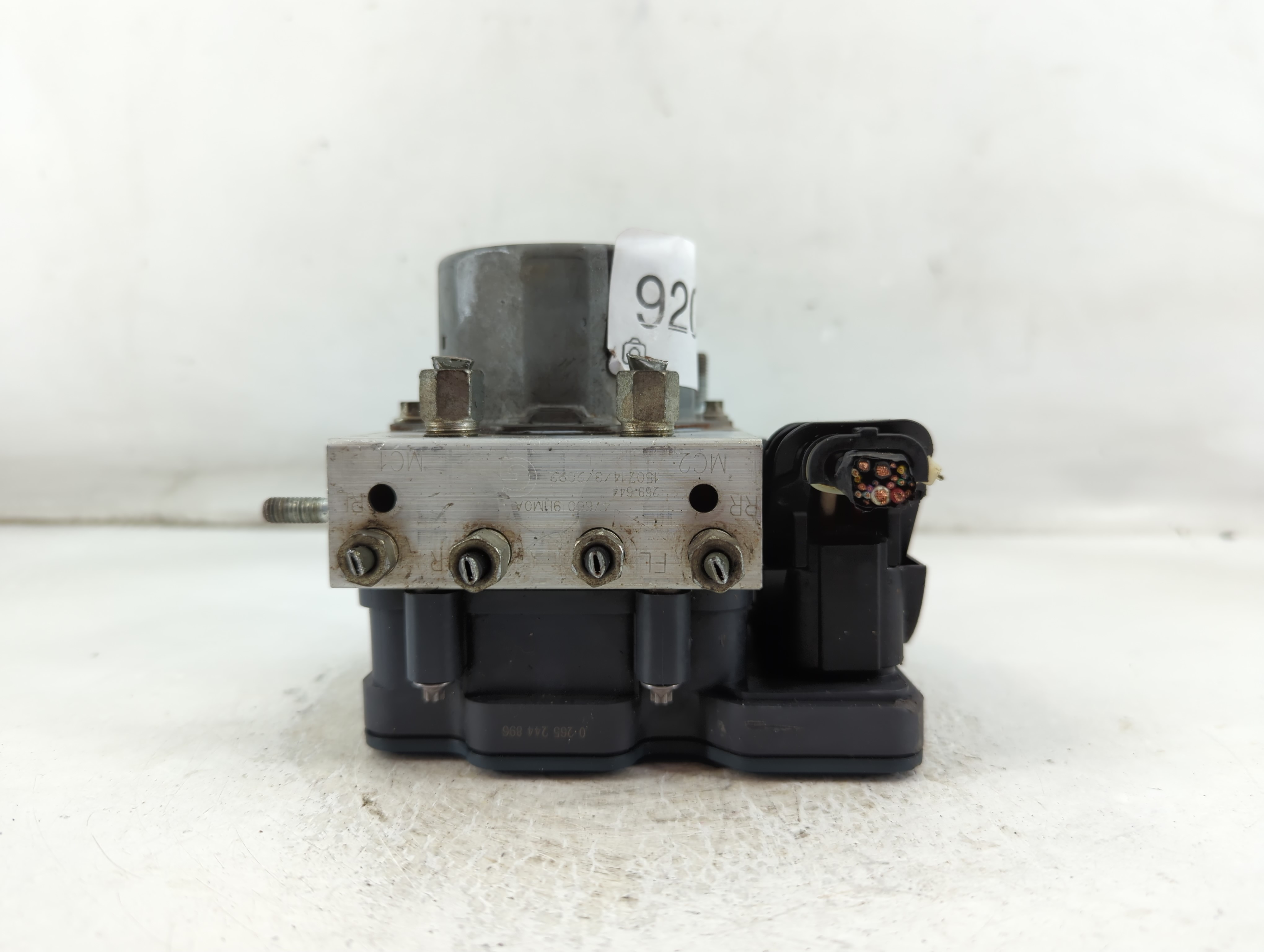 2015-2015 Nissan Altima Abs Pump Control Module 920258 - Oemusedautoparts1.com