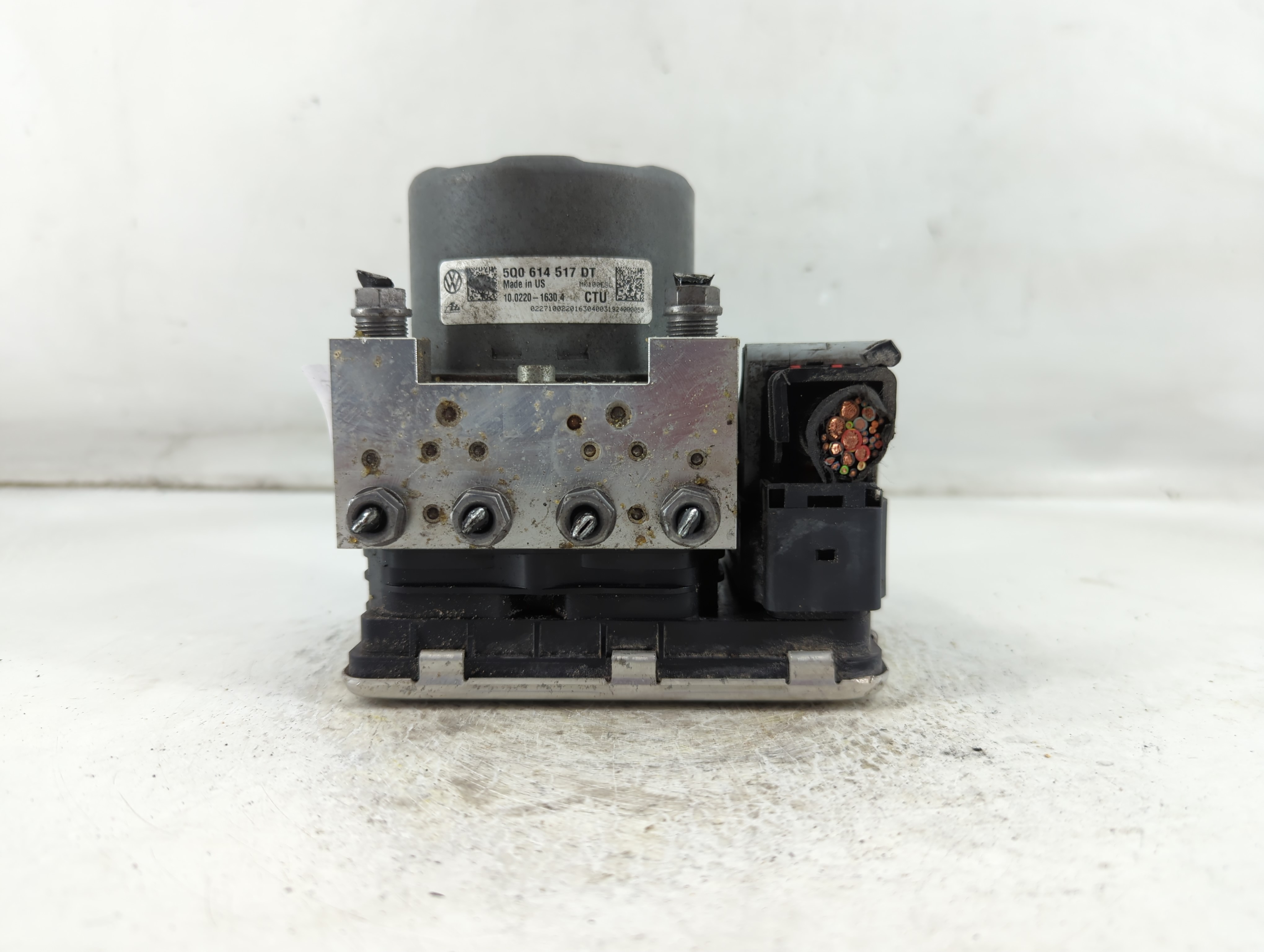 2019 Volkswagen Atlas Abs Pump Control Module 920302 - Oemusedautoparts1.com