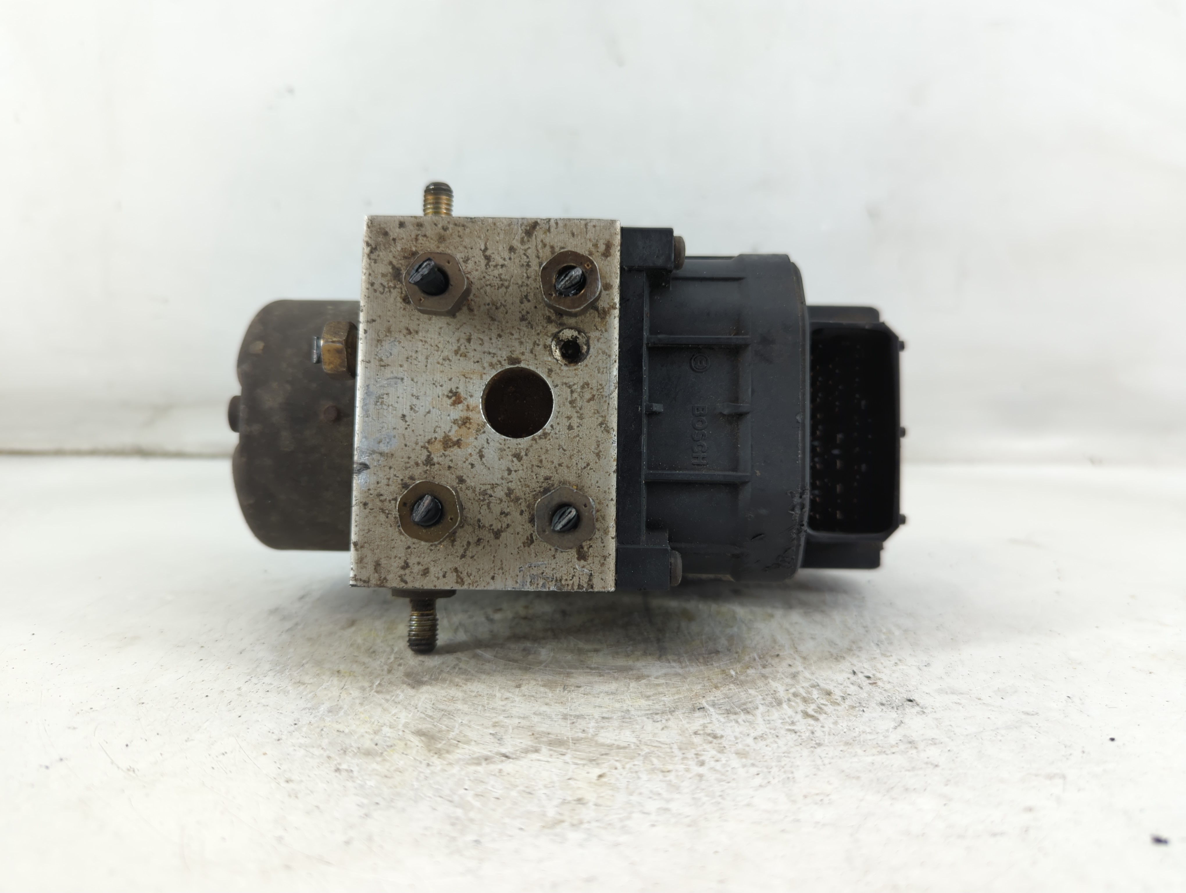 2005-2006 Ford F-150 Abs Pump Control Module 920308 - Oemusedautoparts1.com