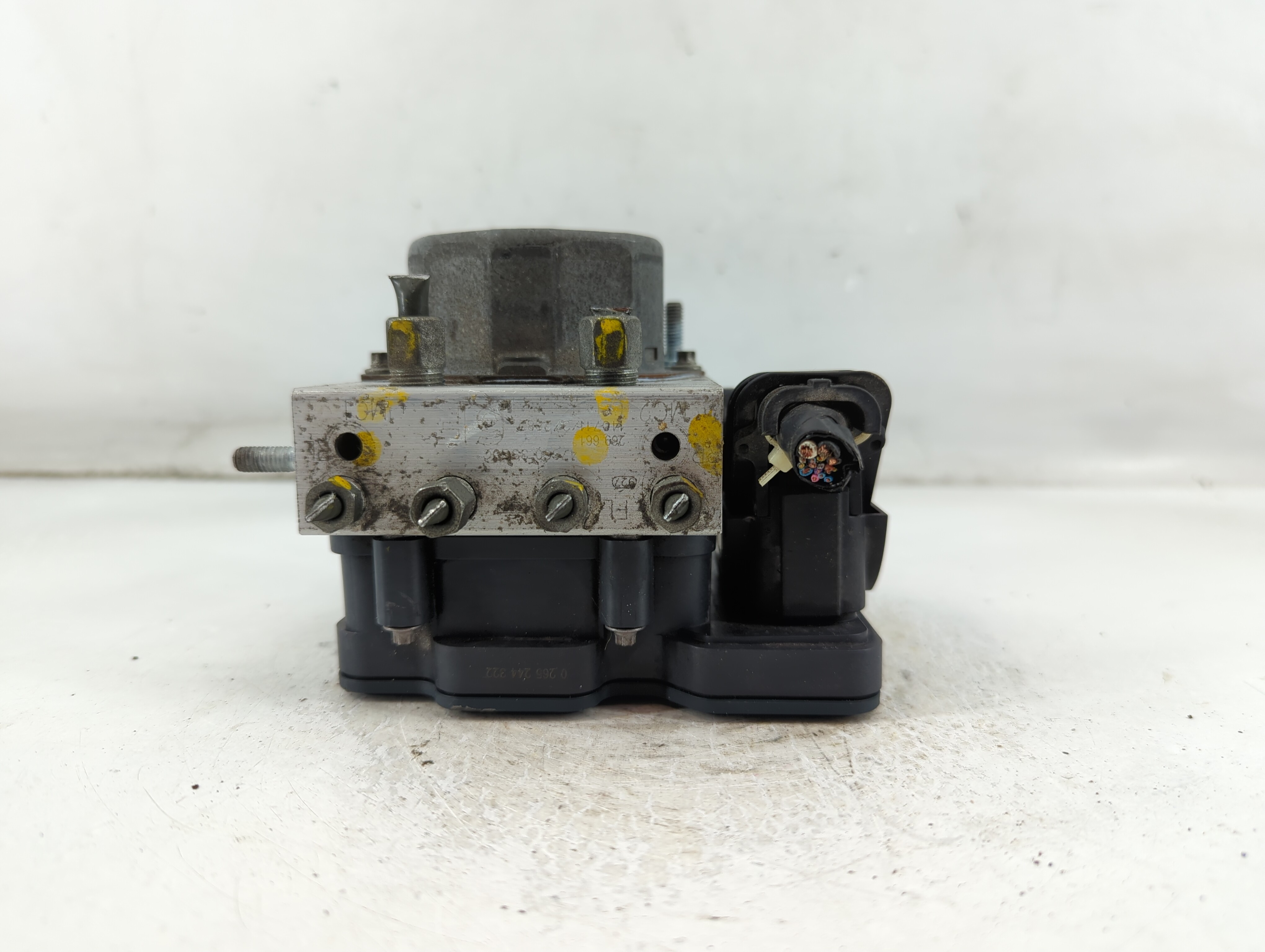 2014-2015 Nissan Sentra Abs Pump Control Module 920518 - Oemusedautoparts1.com
