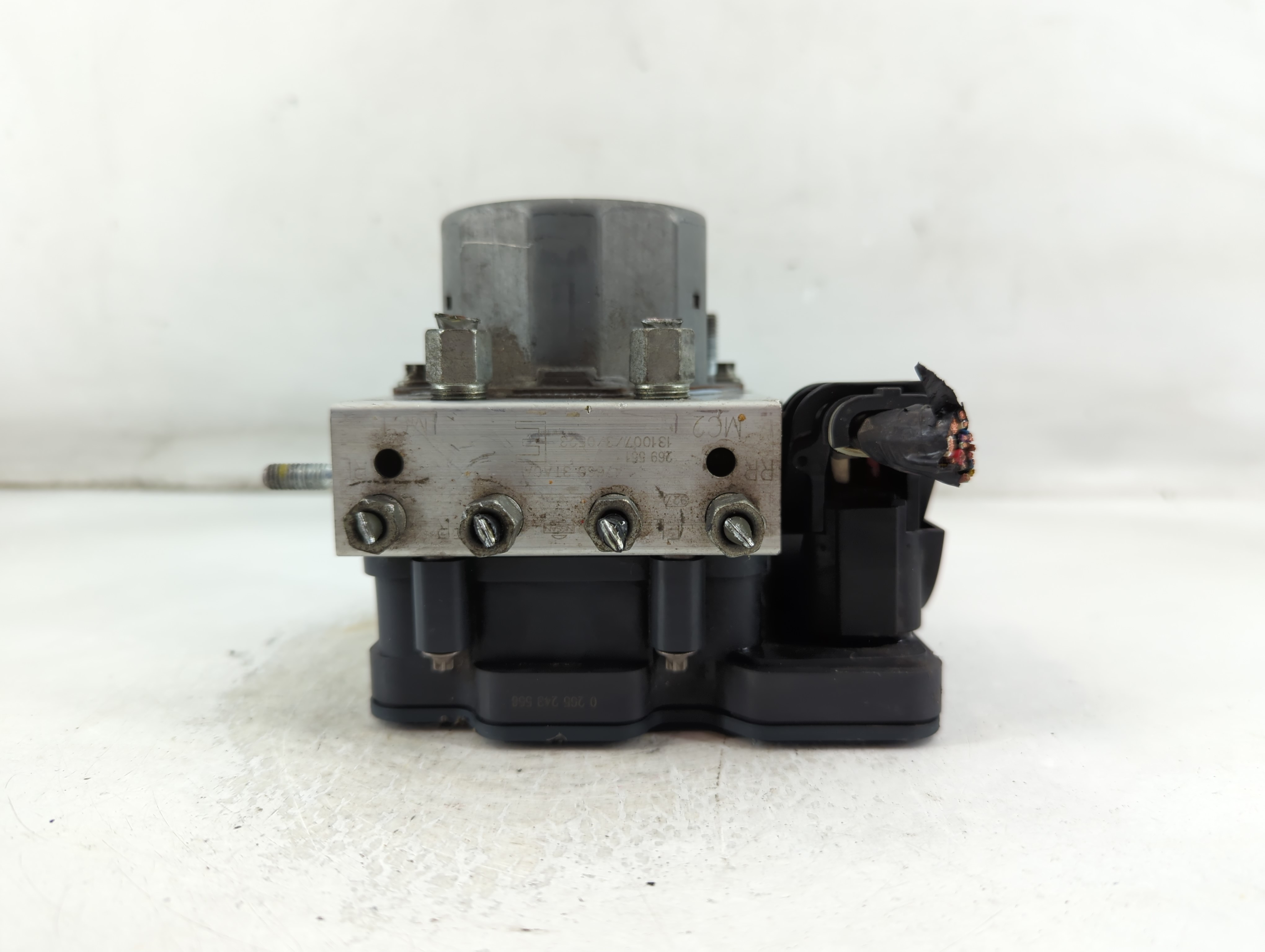 2013-2015 Nissan Altima Abs Pump Control Module 920519 - Oemusedautoparts1.com