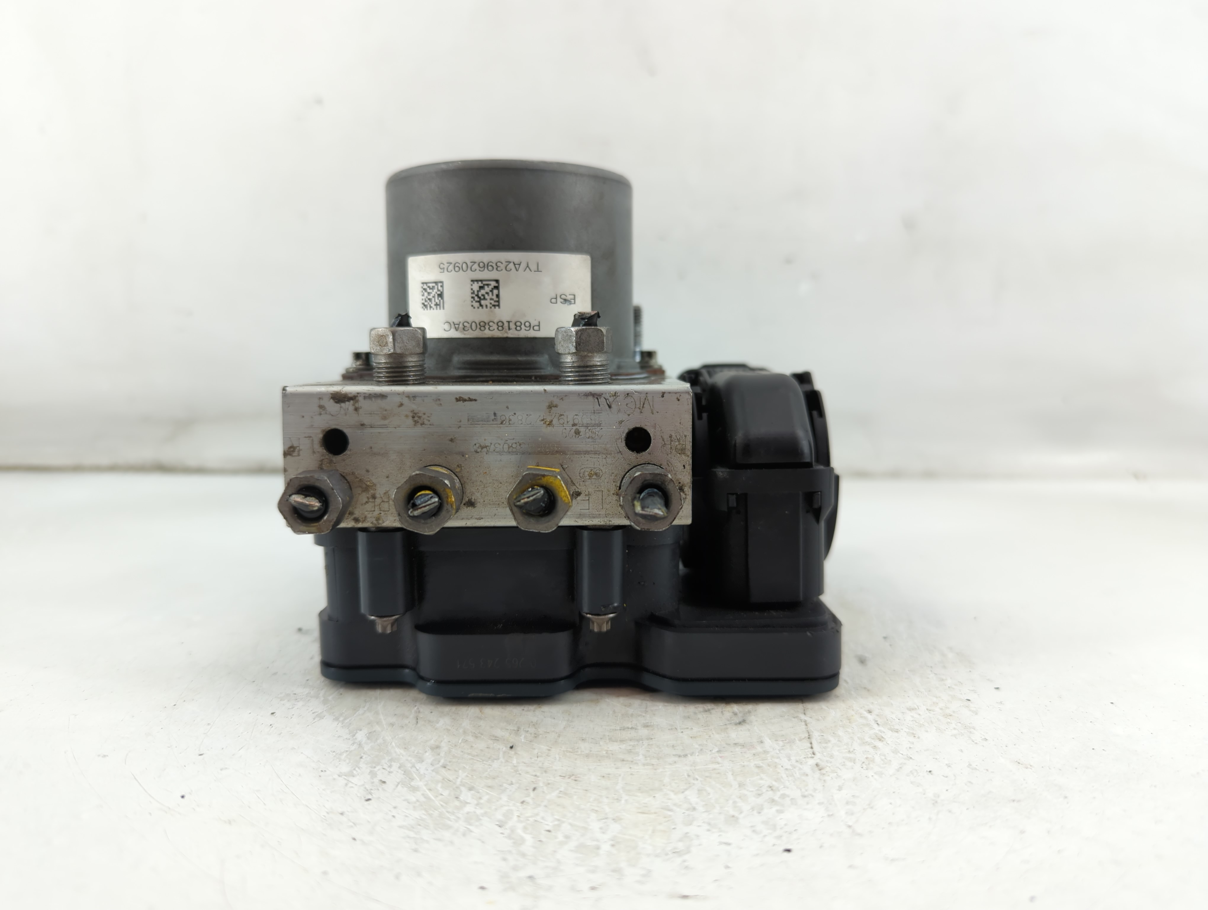 Picture of Dodge Caravan Abs Pump Control Module 920520
