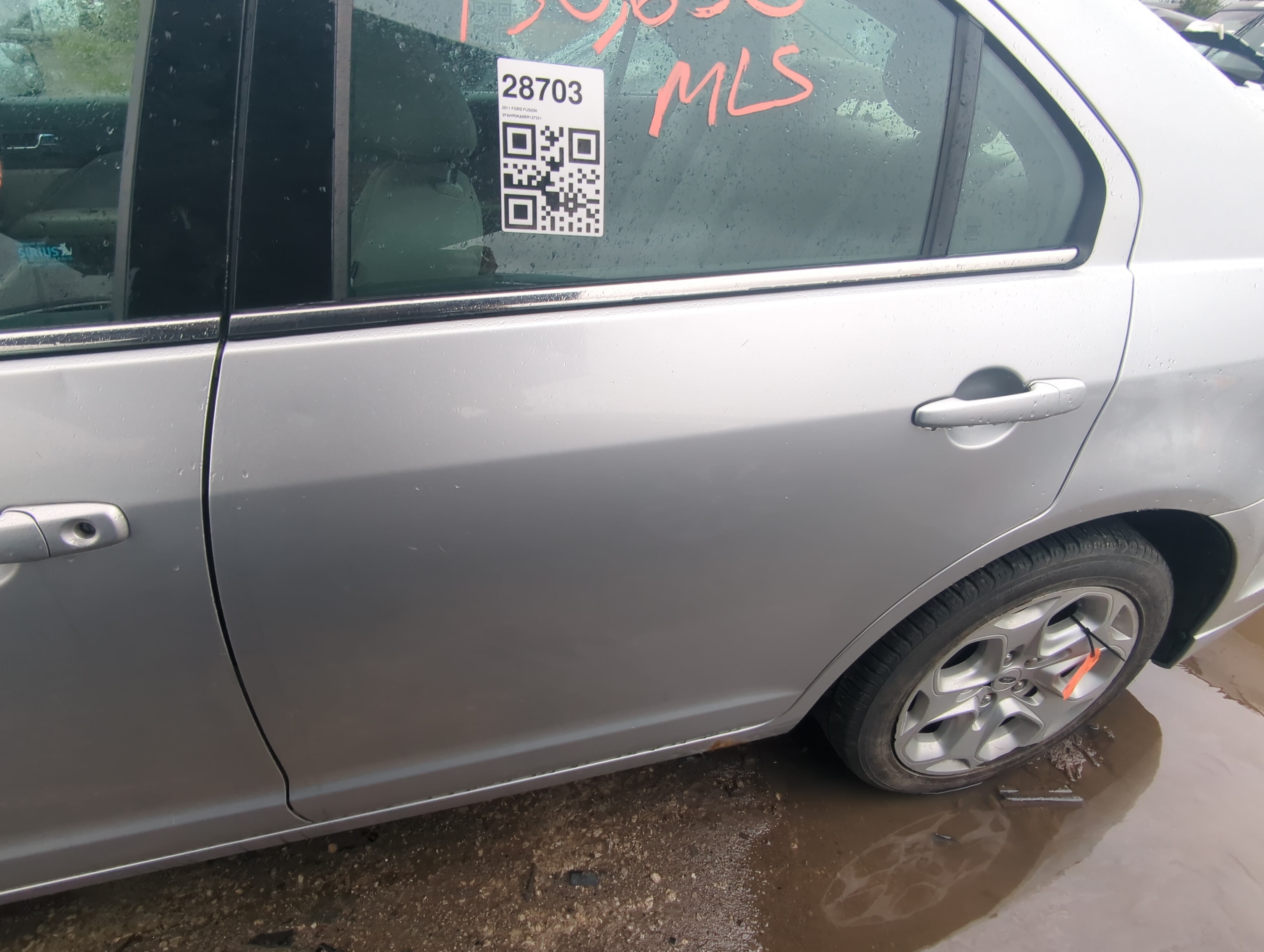 2006-2012 Ford Fusion Driver Rear Door Oem 920556 - Oemusedautoparts1.com