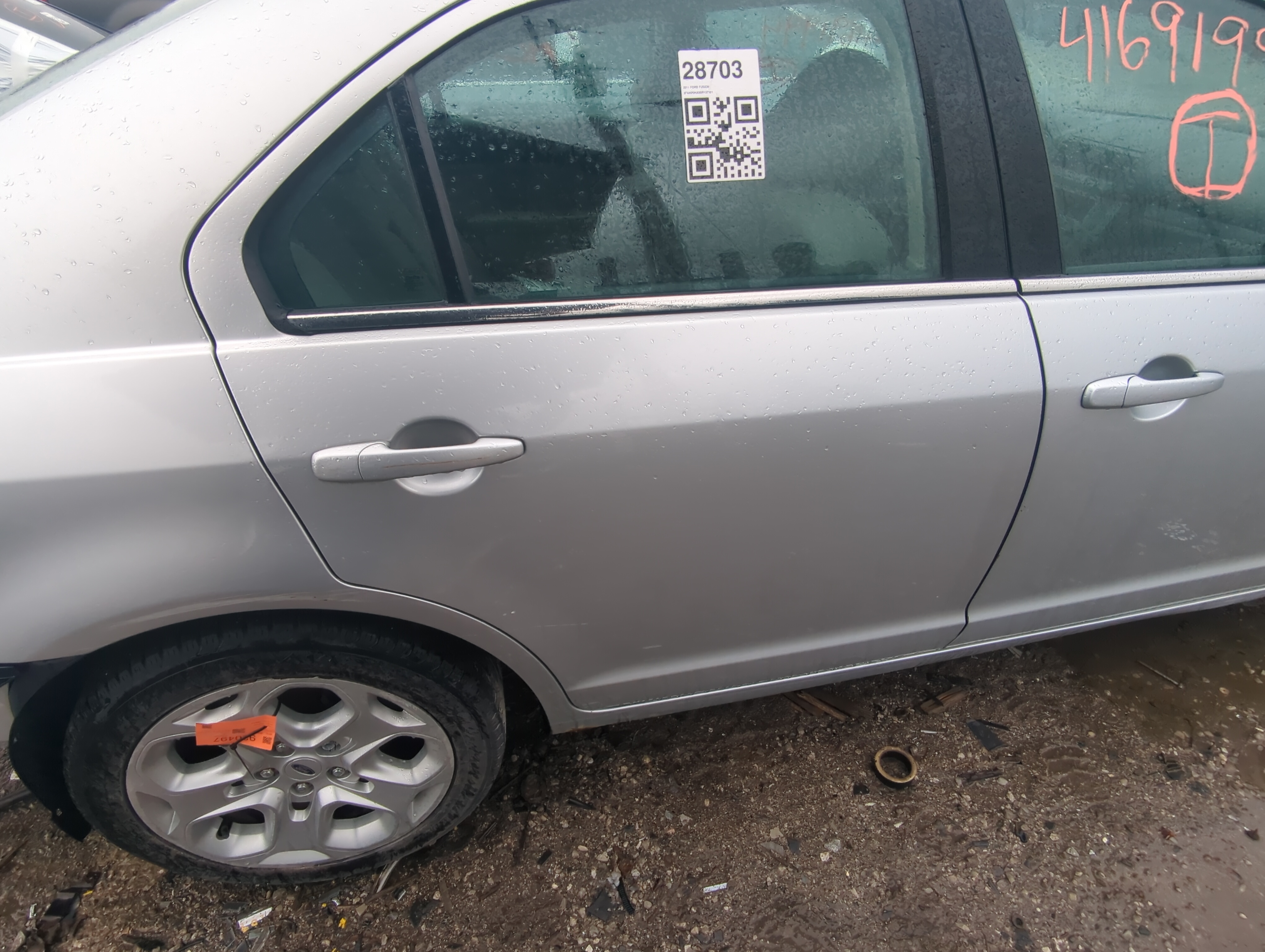 2006-2012 Ford Fusion Passenger Rear Door Oem 920666 - Oemusedautoparts1.com
