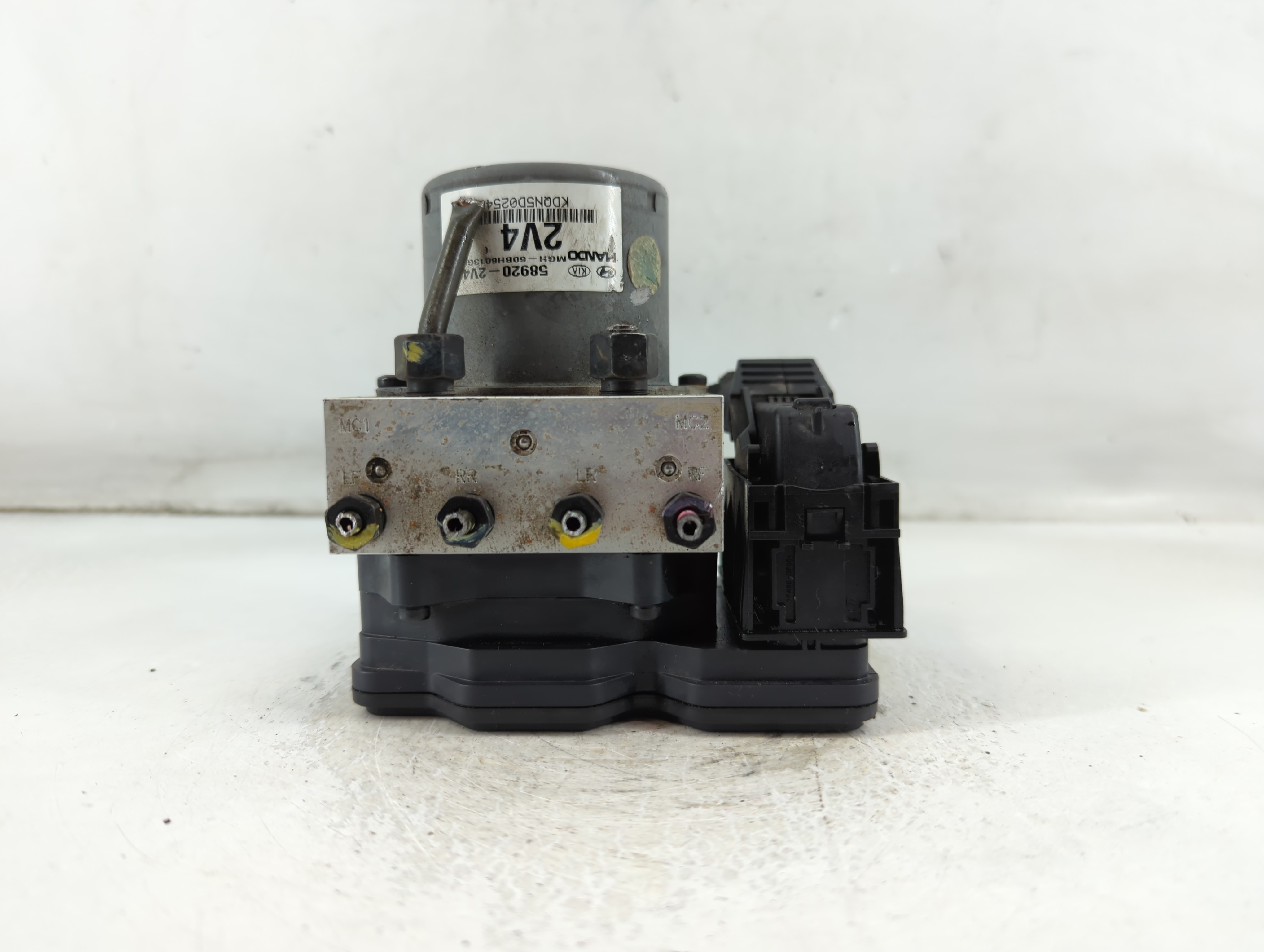 2015-2017 Hyundai Veloster Abs Pump Control Module 920701 - Oemusedautoparts1.com