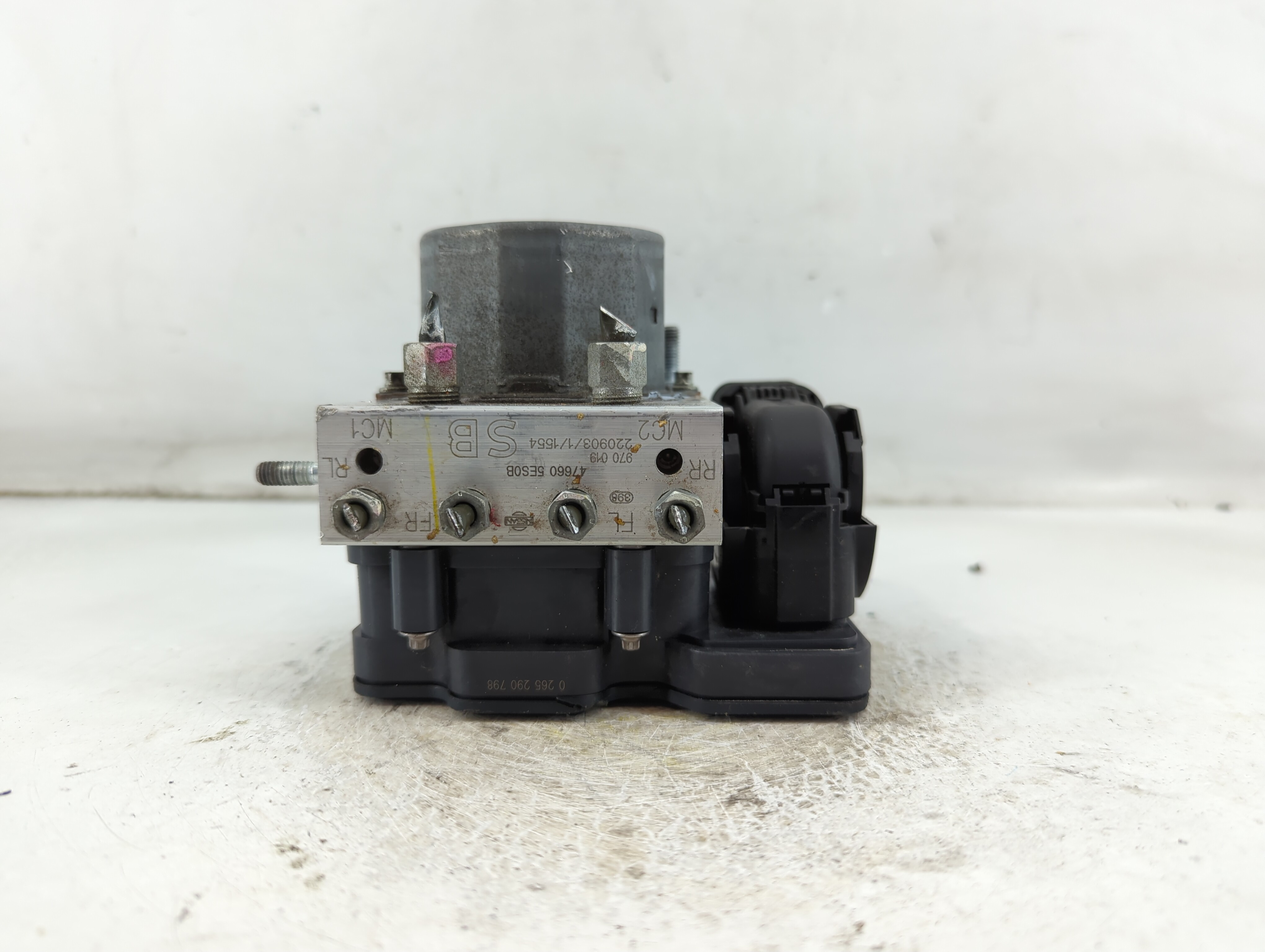 Picture of 2020-2022 Nissan Versa Abs Pump Control Module 920760