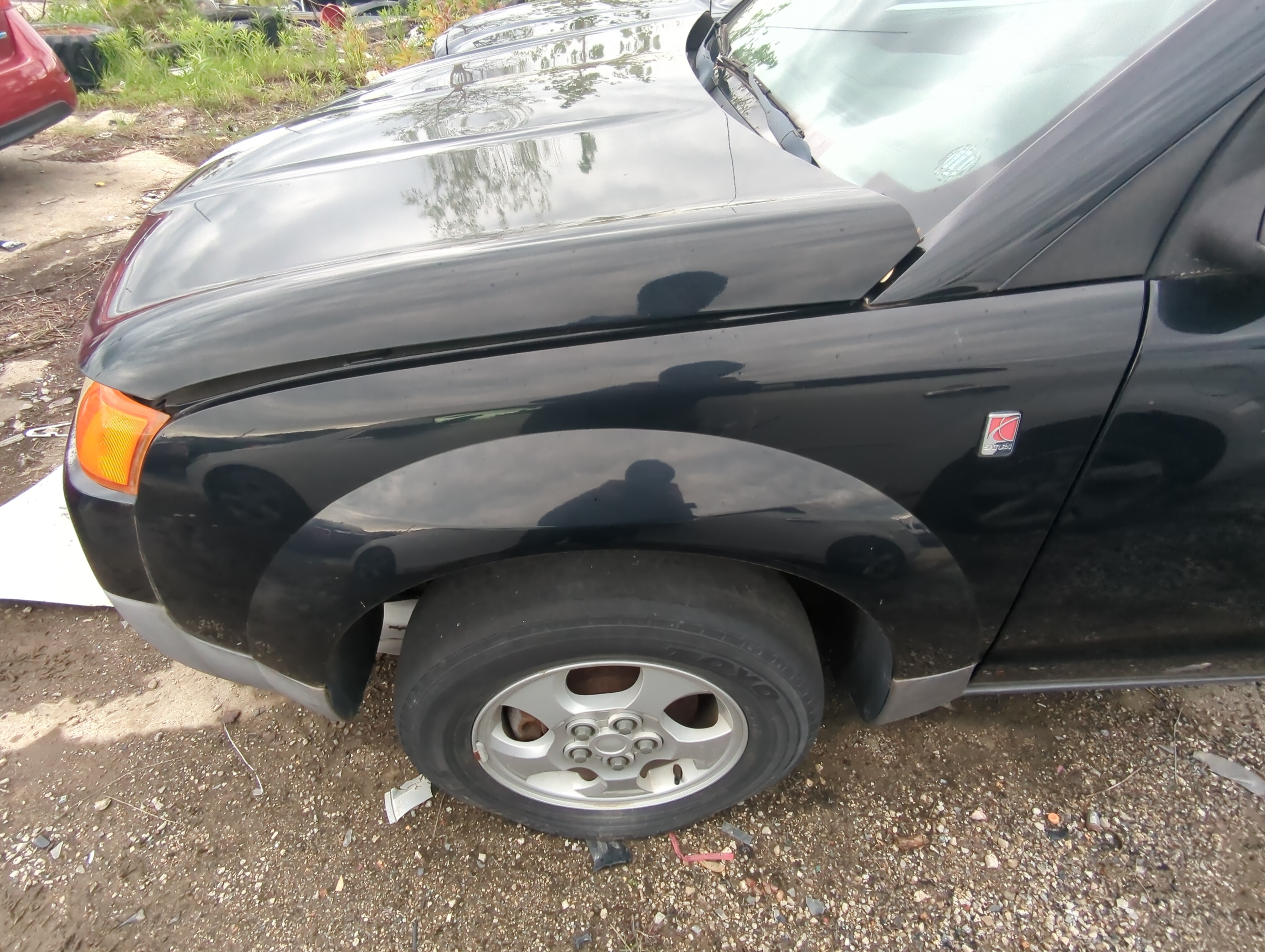 Picture of 2002-2007 Saturn Vue Driver Fender 921270