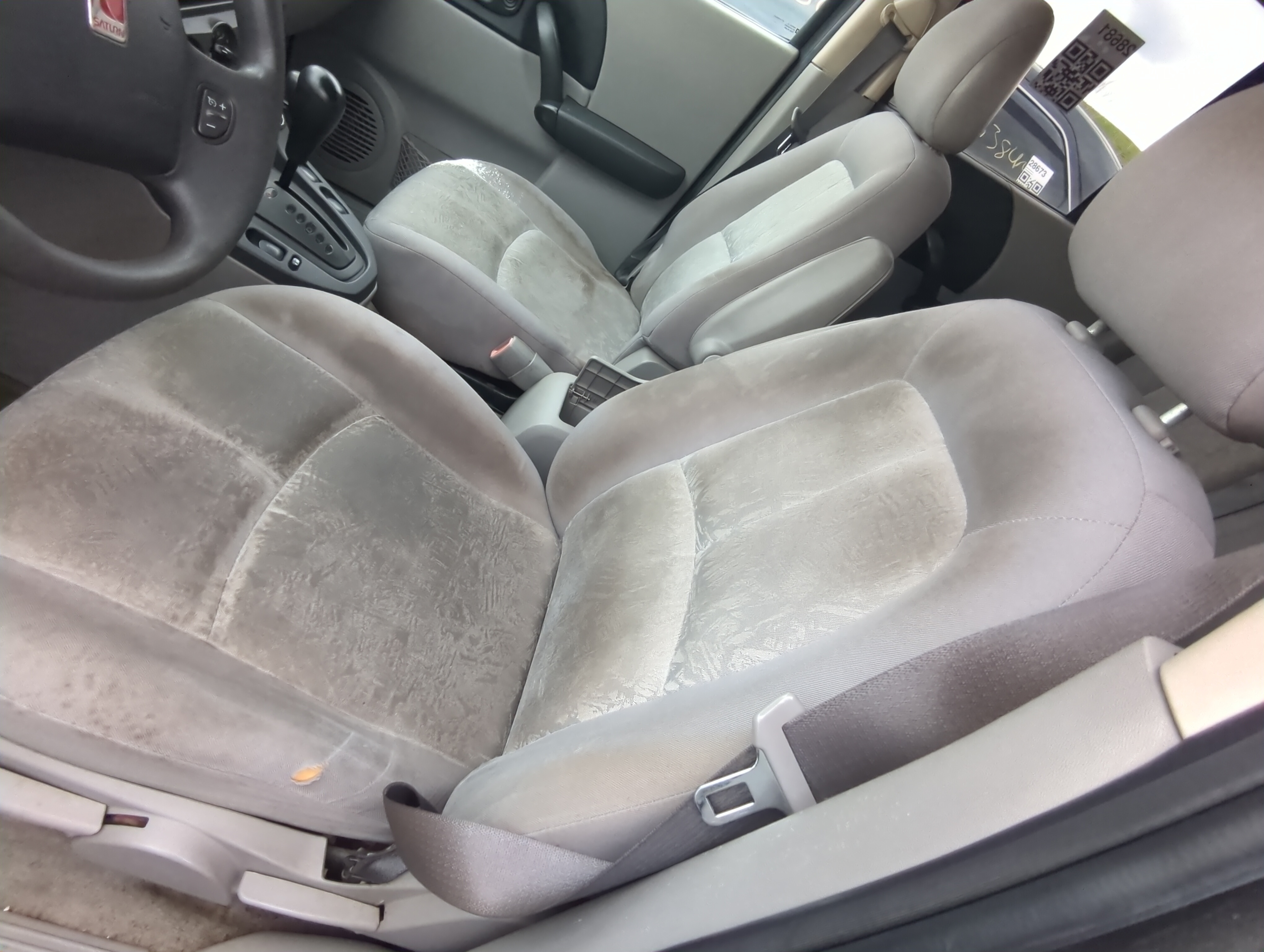 Picture of 2004-2005 Saturn Vue Driver Front Seat Oem 921401