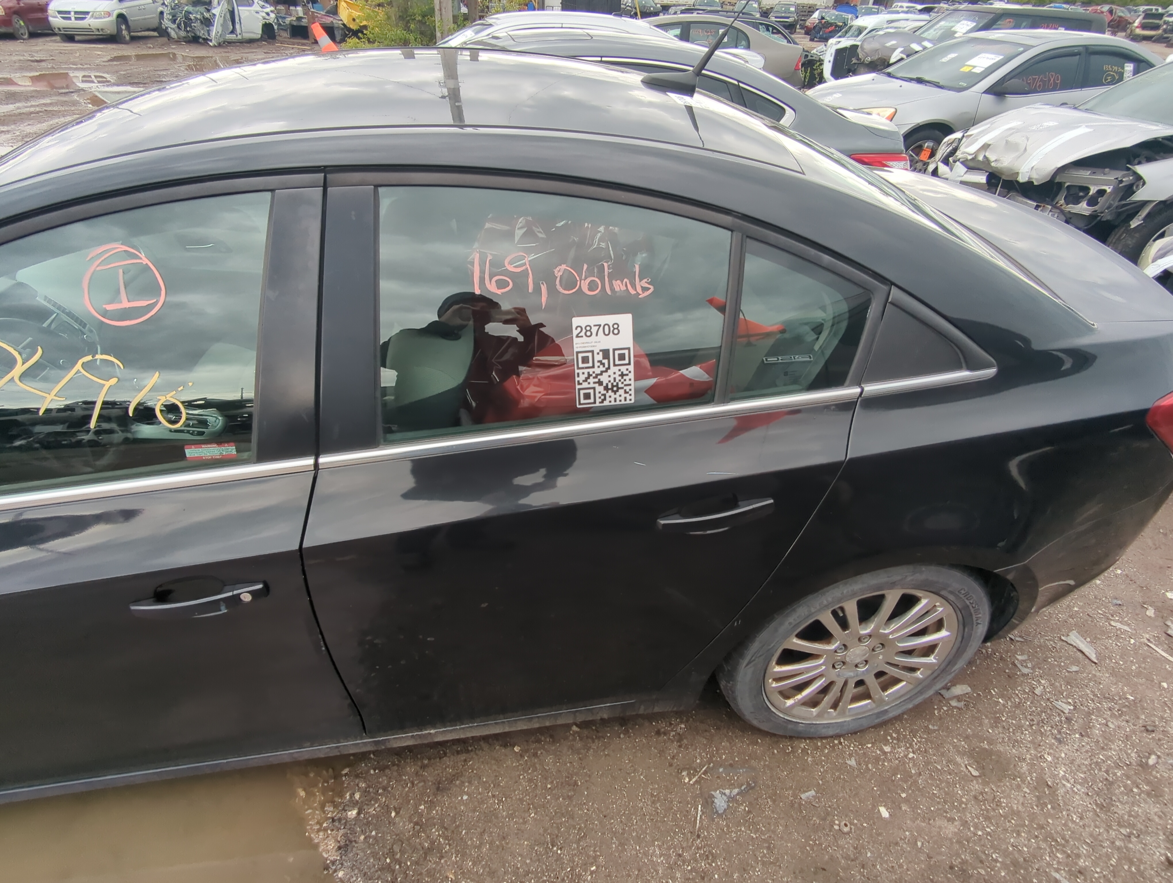 2011-2012 Chevrolet Cruze Driver Rear Door Oem 921565 - Oemusedautoparts1.com