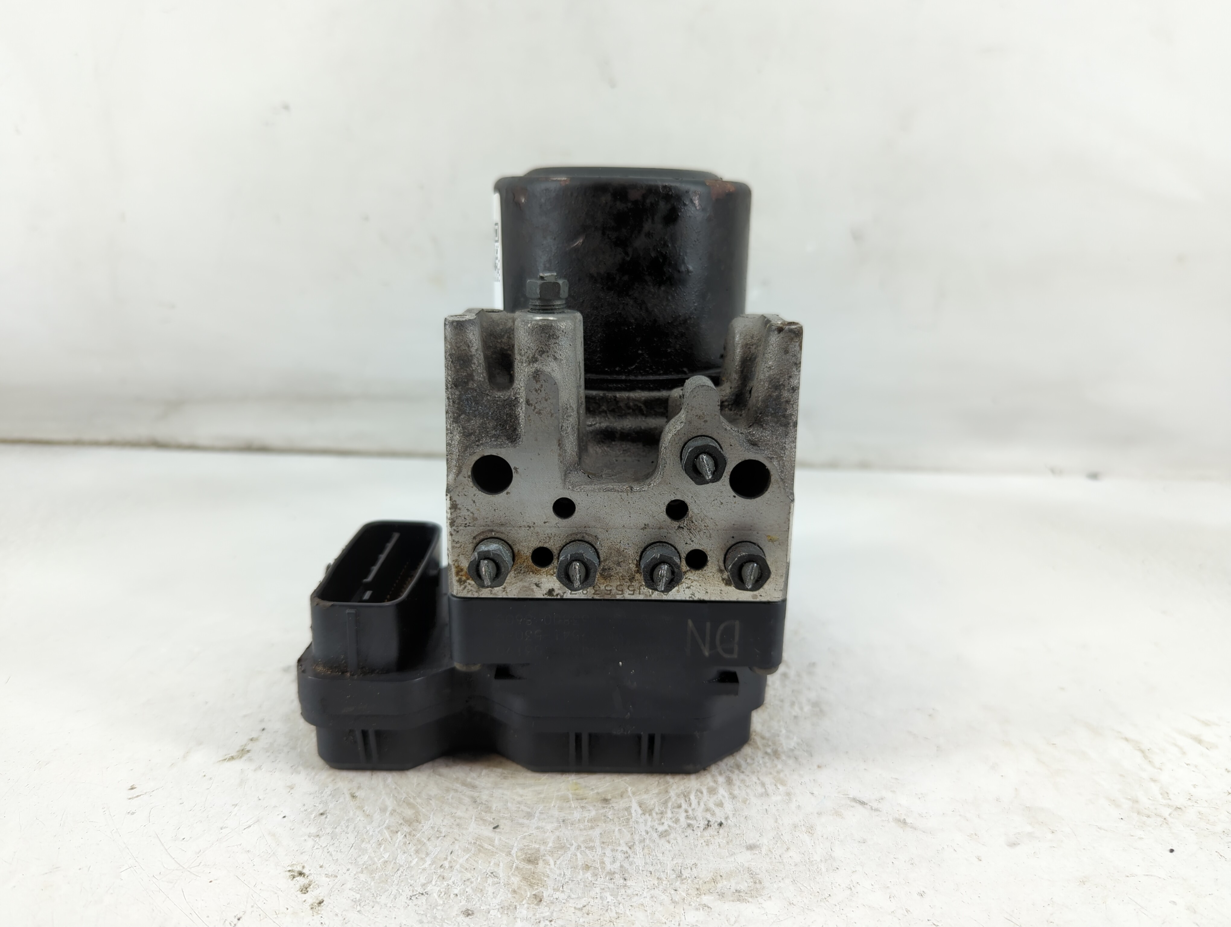 Picture of 2006-2008 Lexus Is250 Abs Pump Control Module 921581