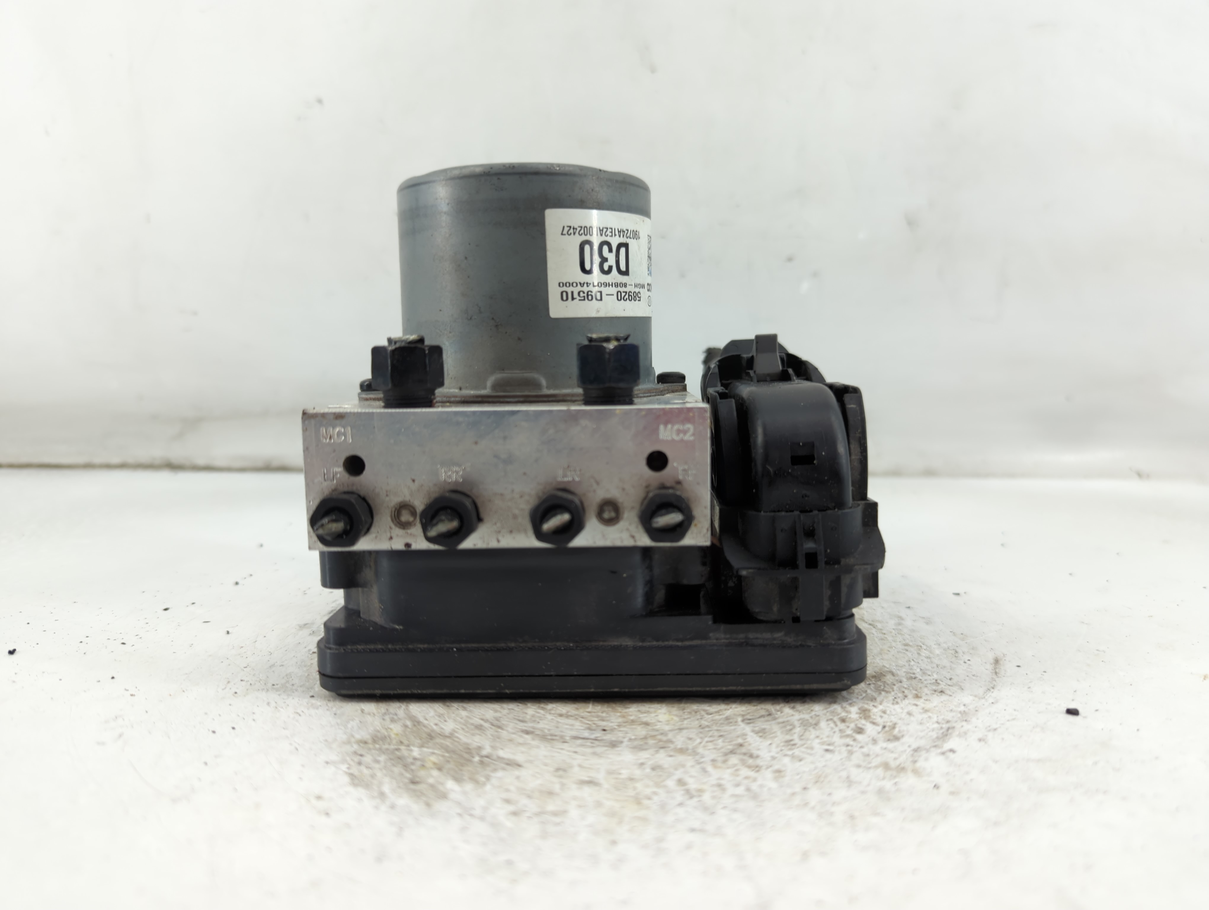 Picture of 2020-2021 Kia Sportage Abs Pump Control Module 921761