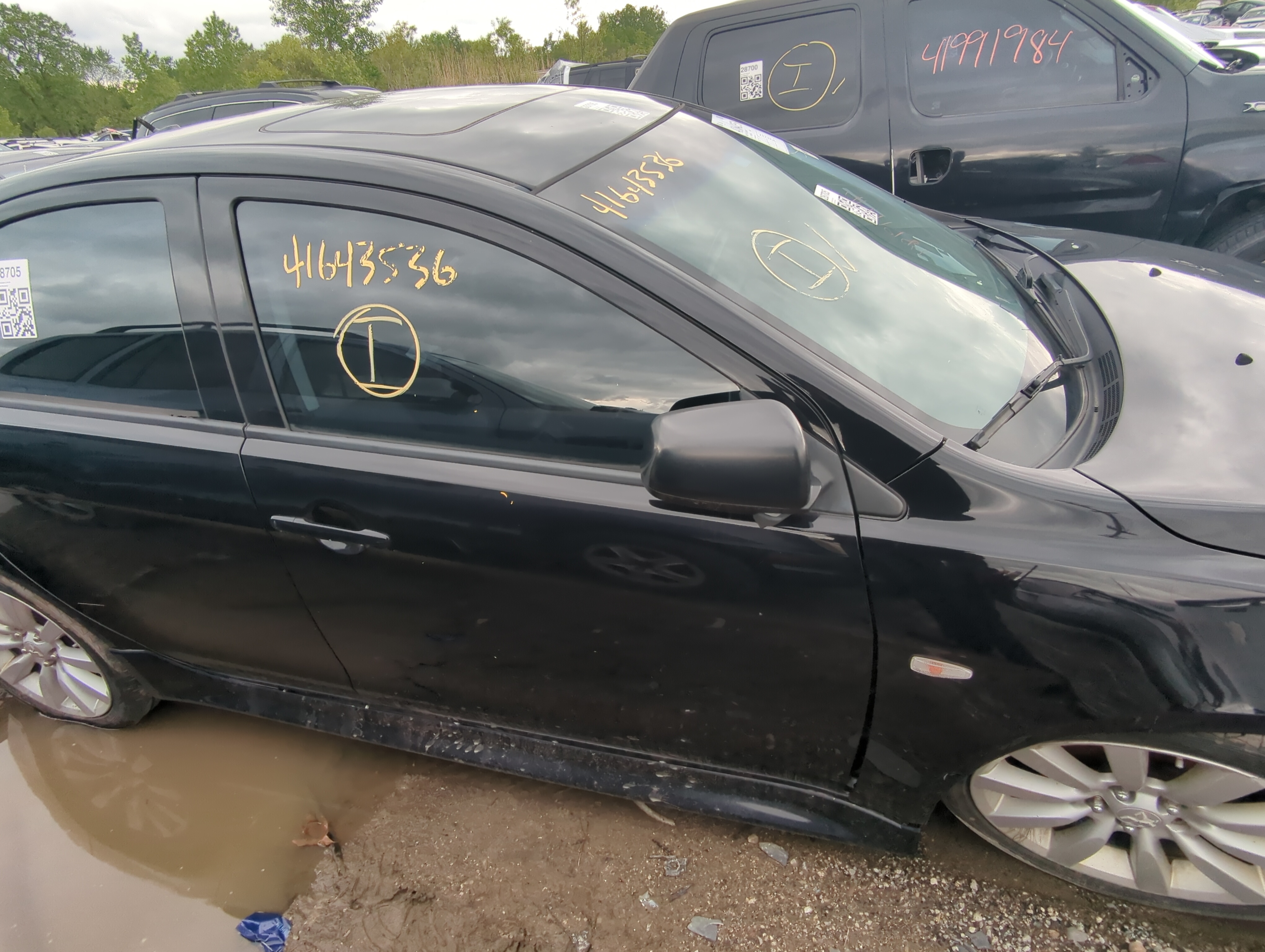 Picture of 2008-2017 Mitsubishi Lancer Passenger Front Door Oem 921817