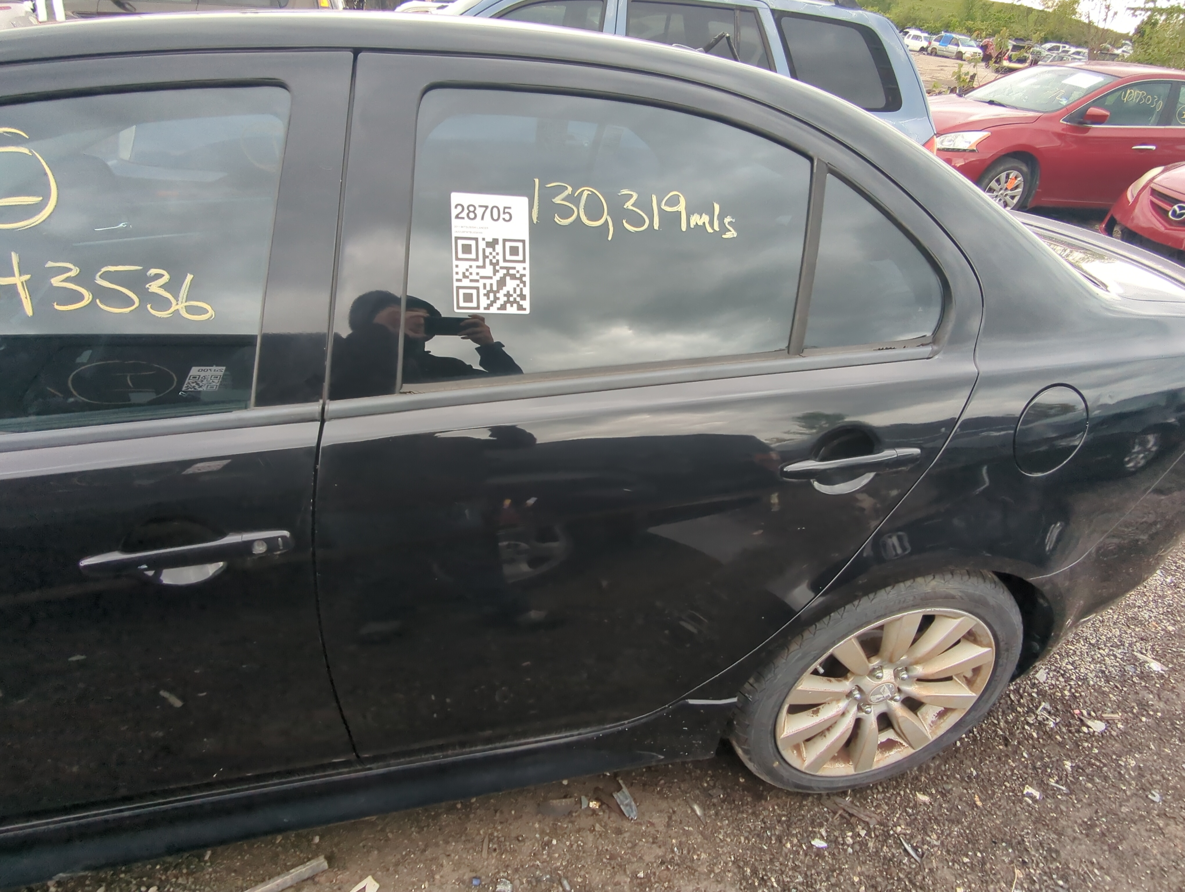 Picture of 2011-2011 Mitsubishi Lancer Driver Rear Door Oem 921843
