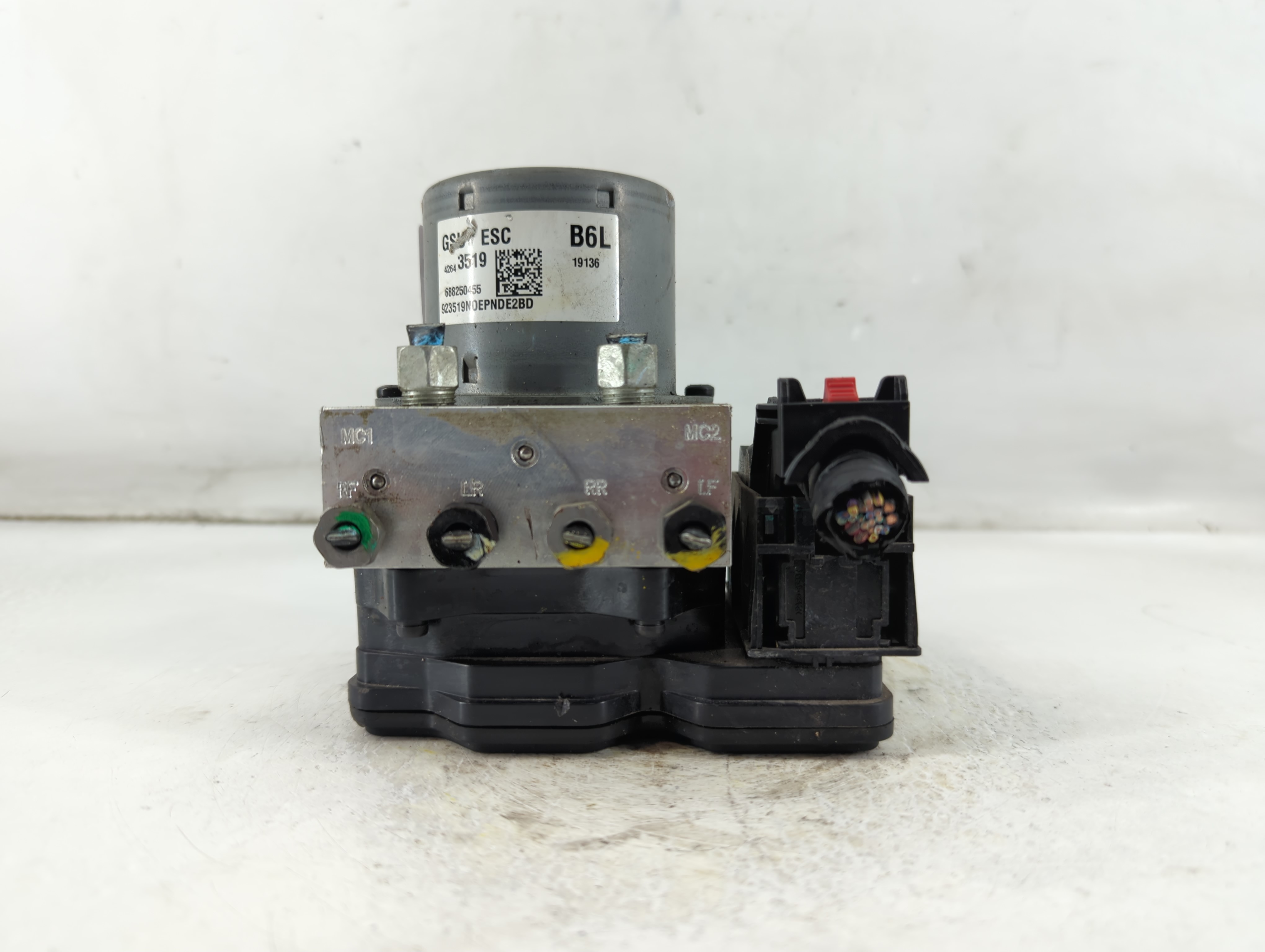 2017-2020 Chevrolet Trax Abs Pump Control Module 922123 - Oemusedautoparts1.com