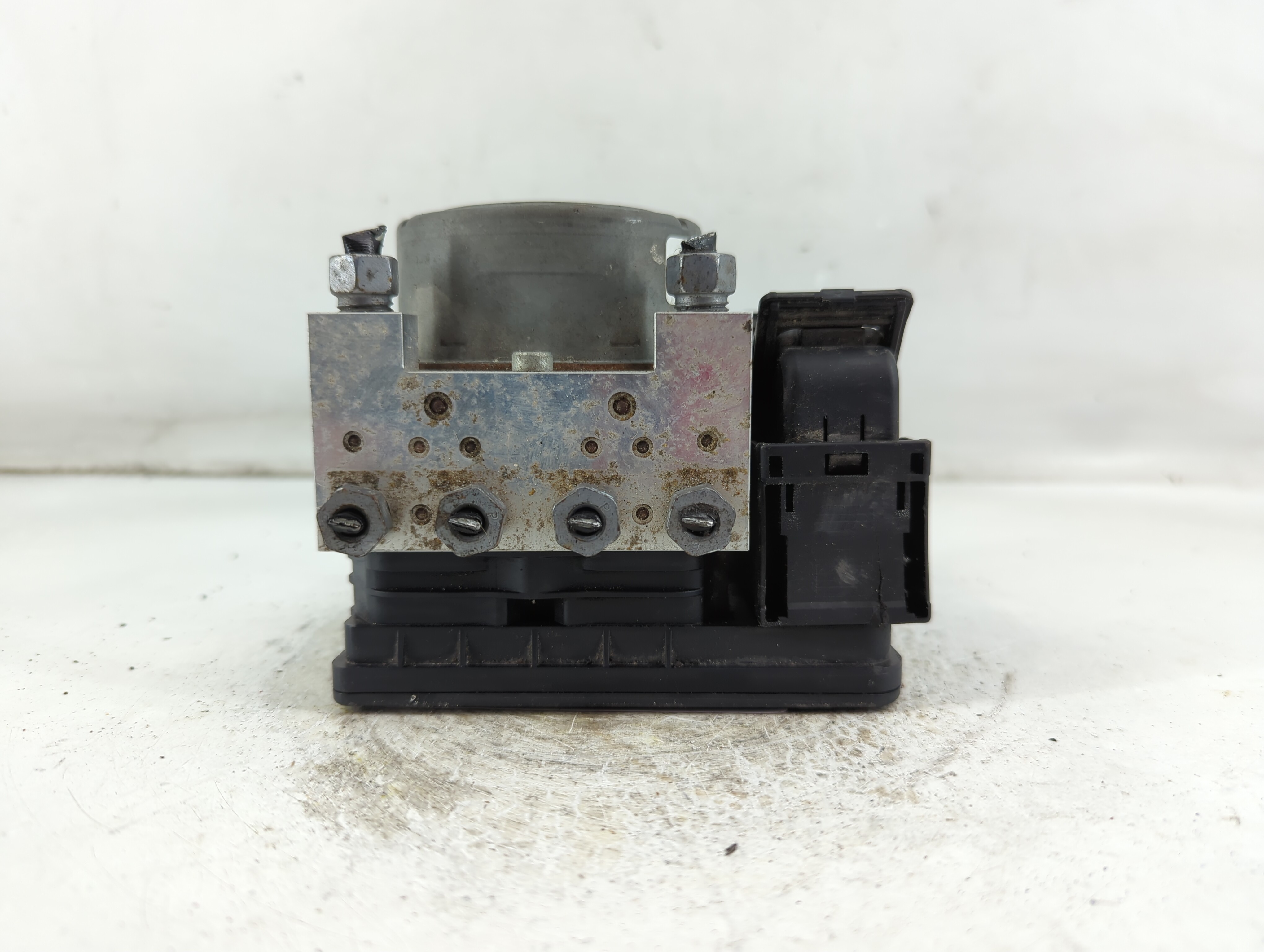 2014-2016 Ford Fusion Abs Pump Control Module 922157 - Oemusedautoparts1.com