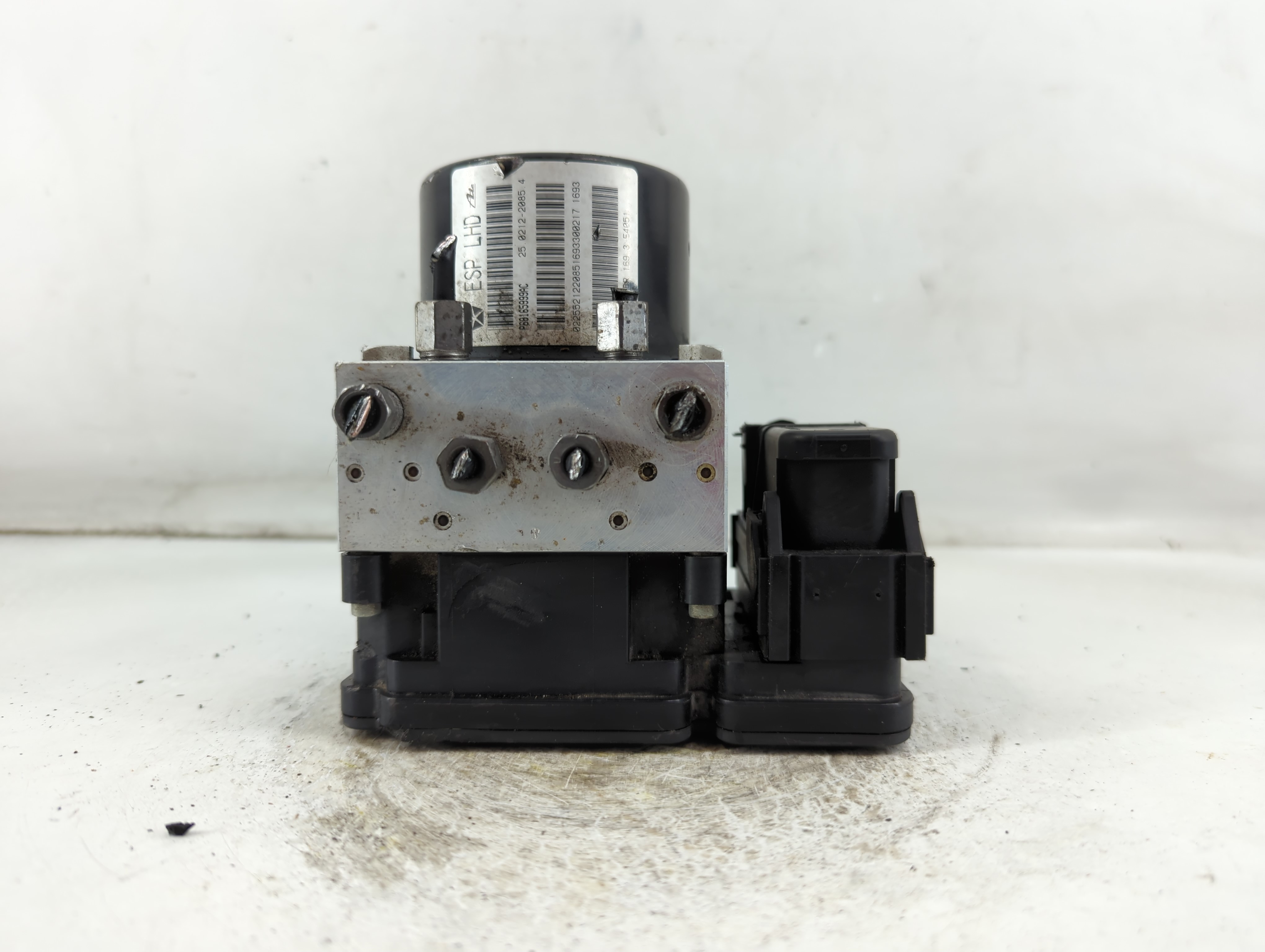 Picture of 2011-2014 Dodge Avenger Abs Pump Control Module 922161