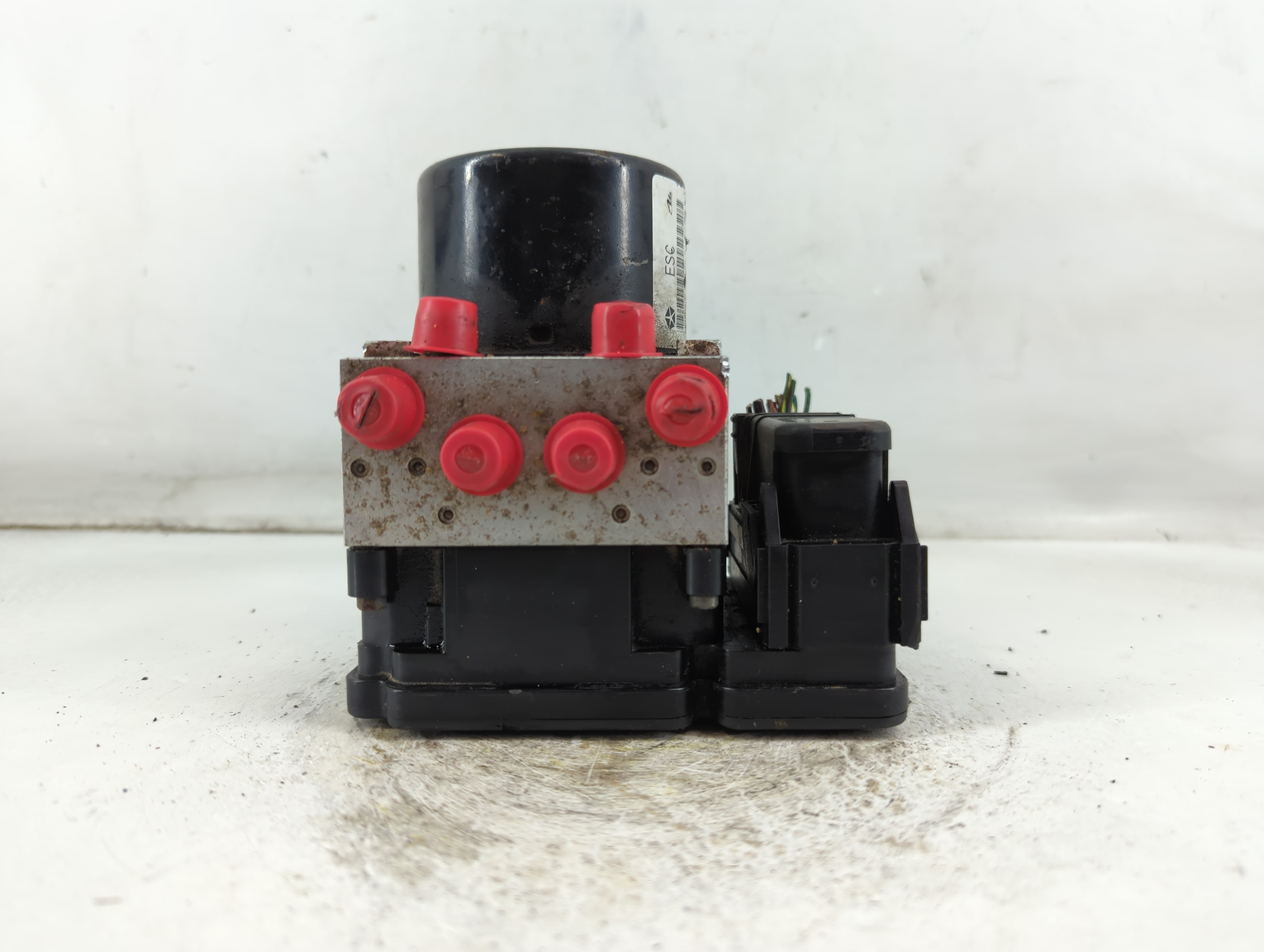 Picture of Dodge Caravan Abs Pump Control Module 922163
