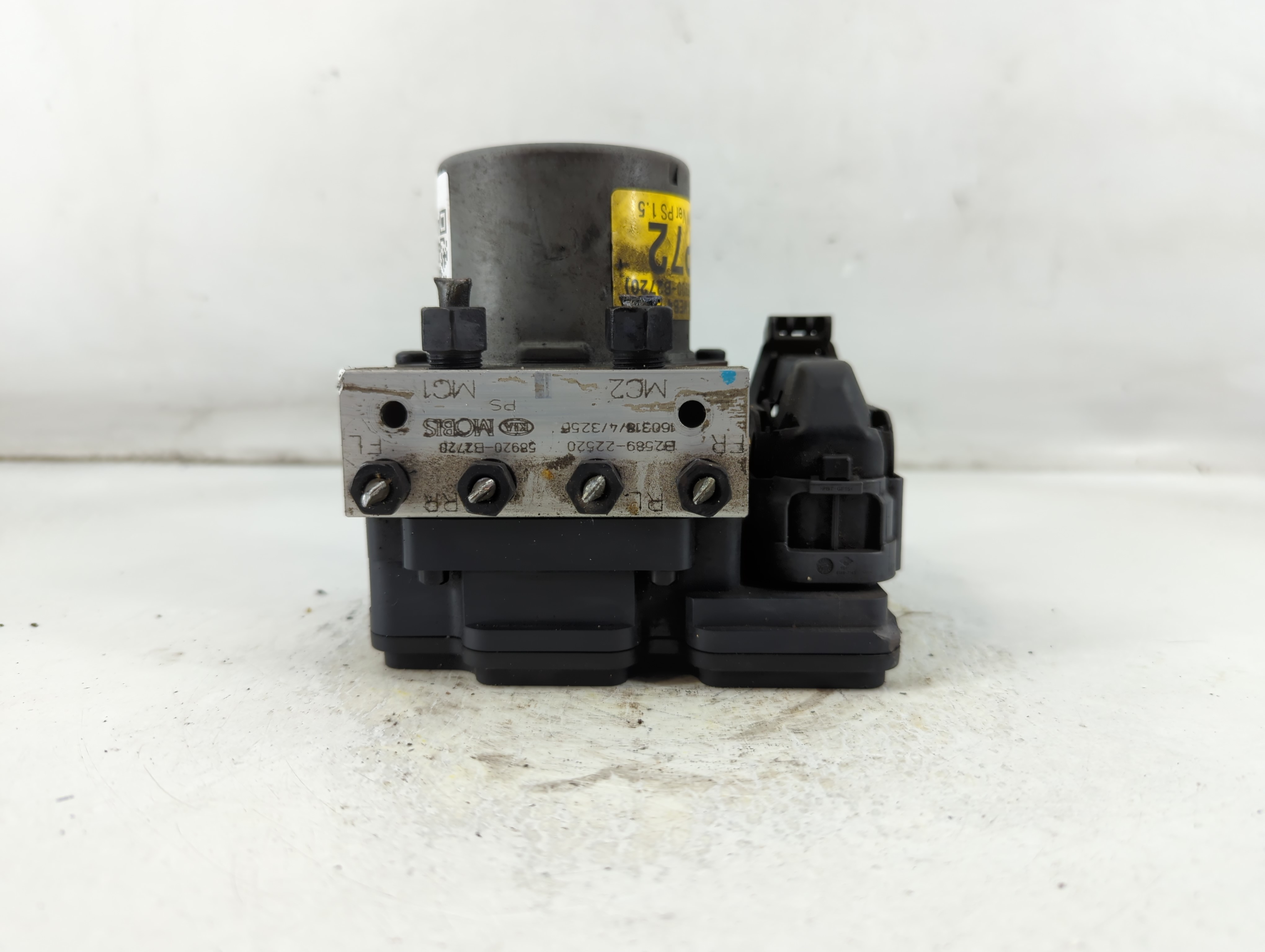 2016-2016 Kia Soul Abs Pump Control Module 922177 - Oemusedautoparts1.com