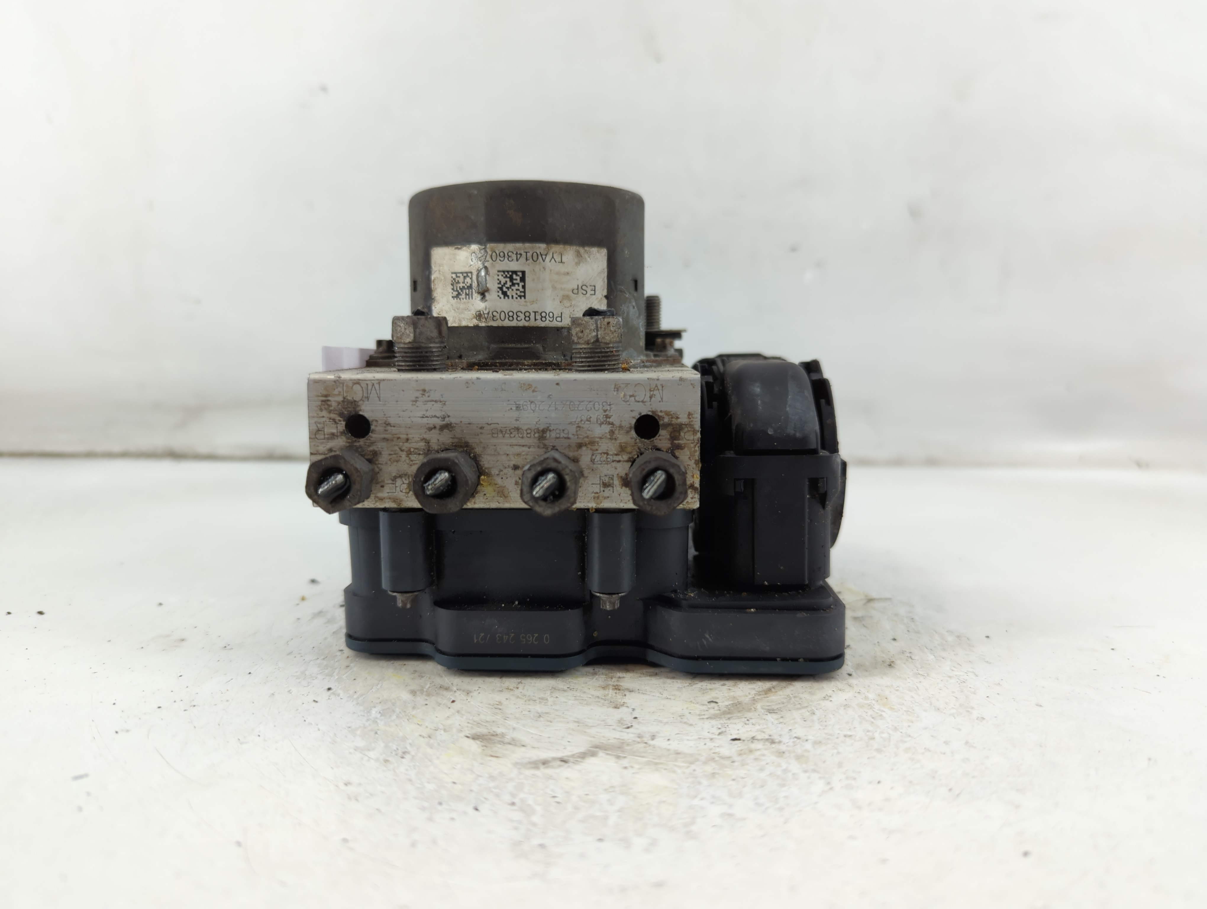 Picture of Dodge Caravan Abs Pump Control Module 922178