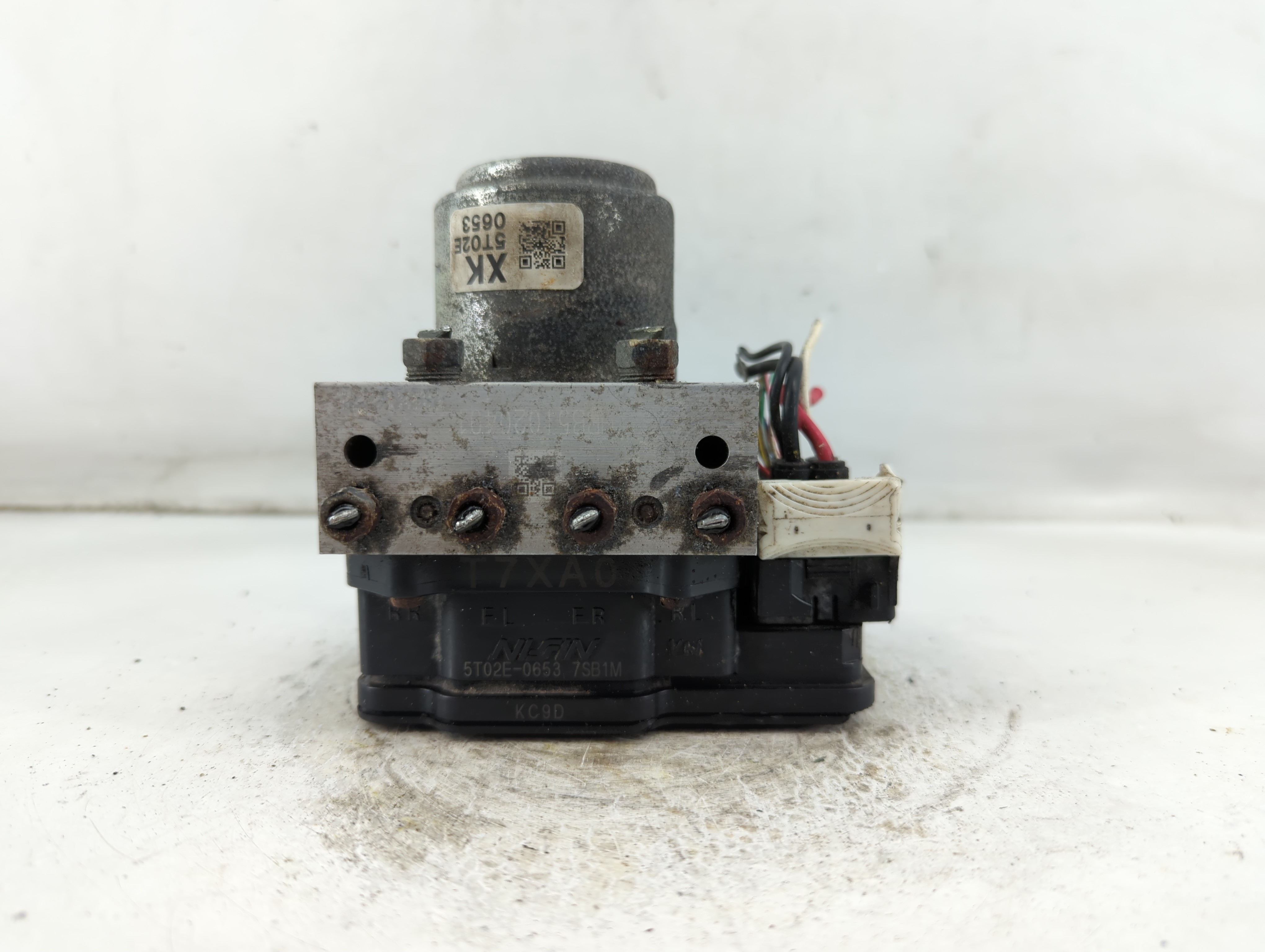 Picture of 2016-2018 Honda Hr-v Abs Pump Control Module 922181