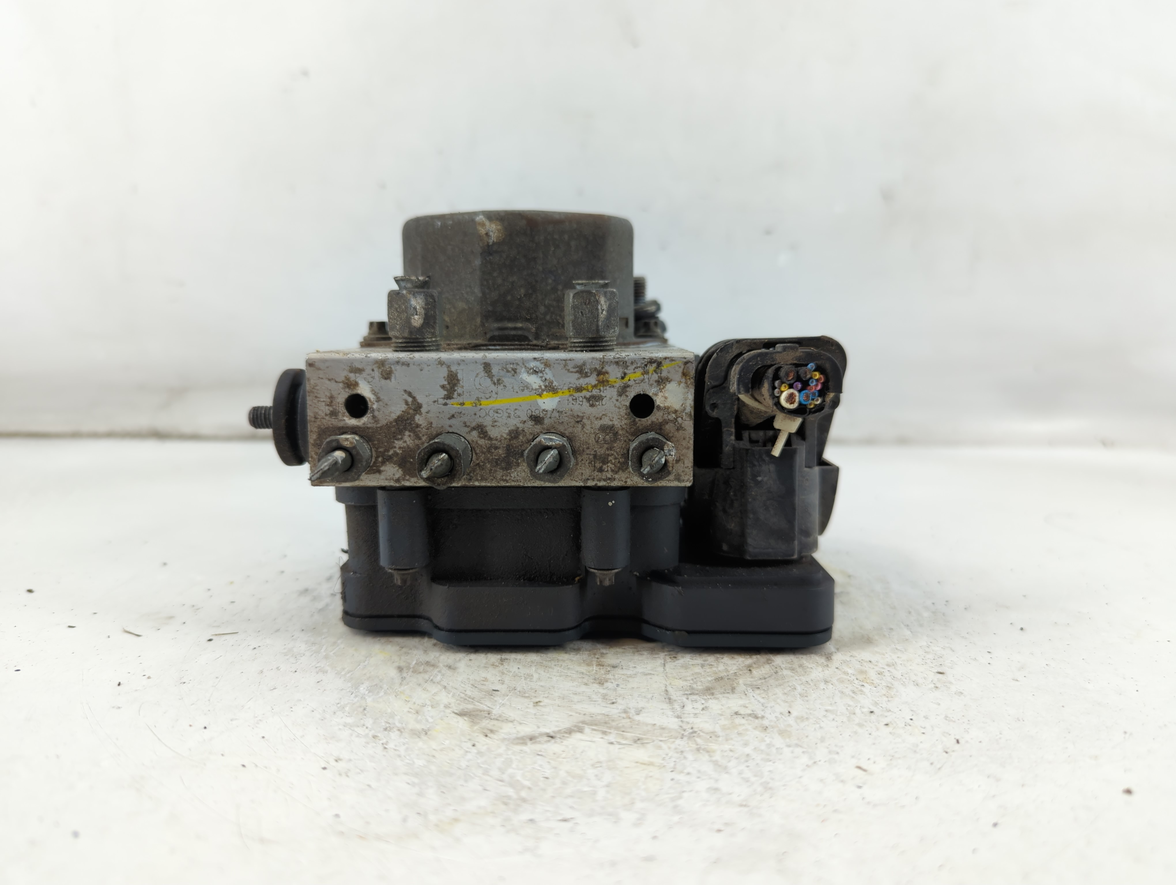 2014-2015 Nissan Sentra Abs Pump Control Module 922212 - Oemusedautoparts1.com