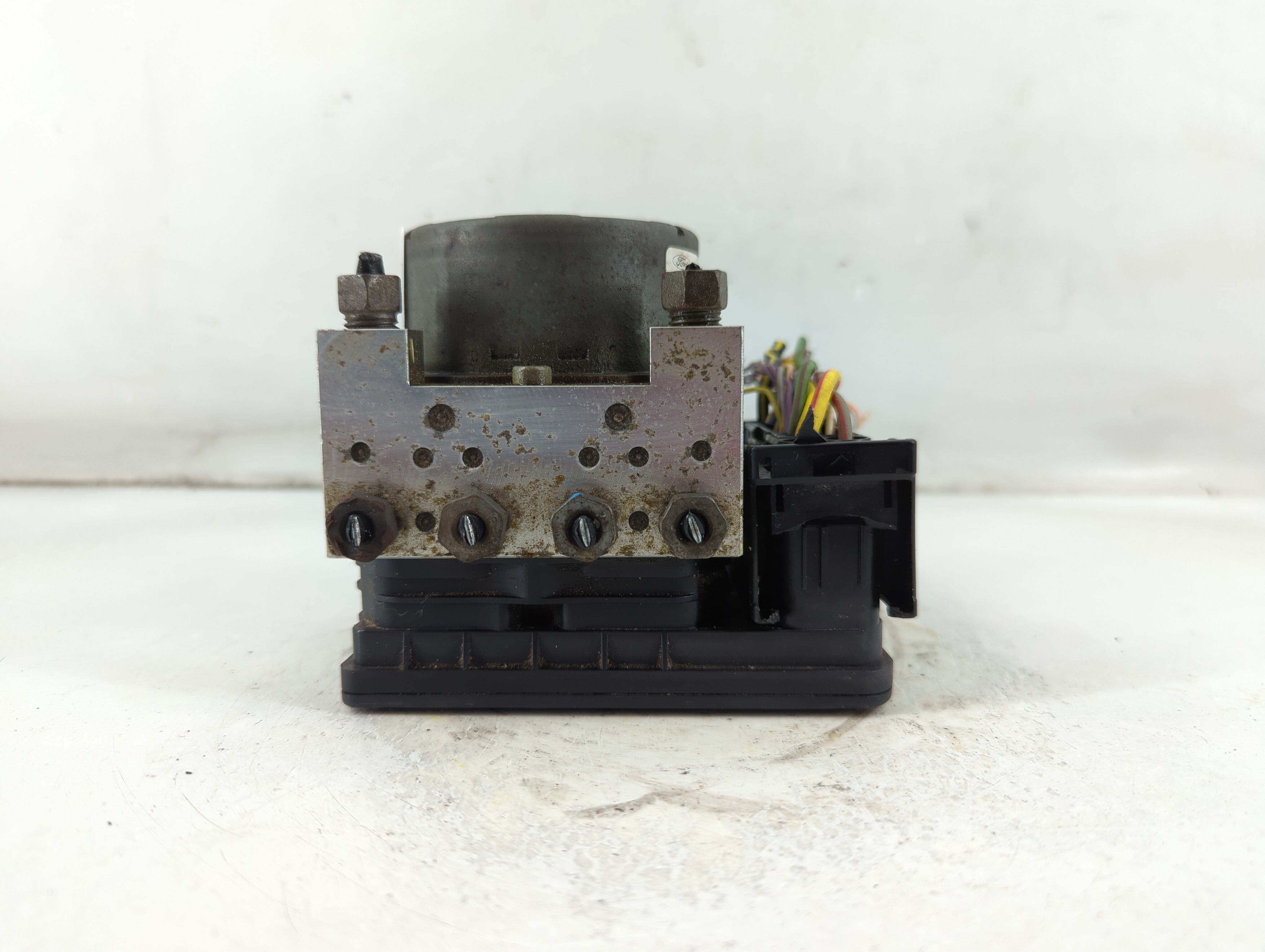 2014-2016 Ford Fusion Abs Pump Control Module 922233 - Oemusedautoparts1.com