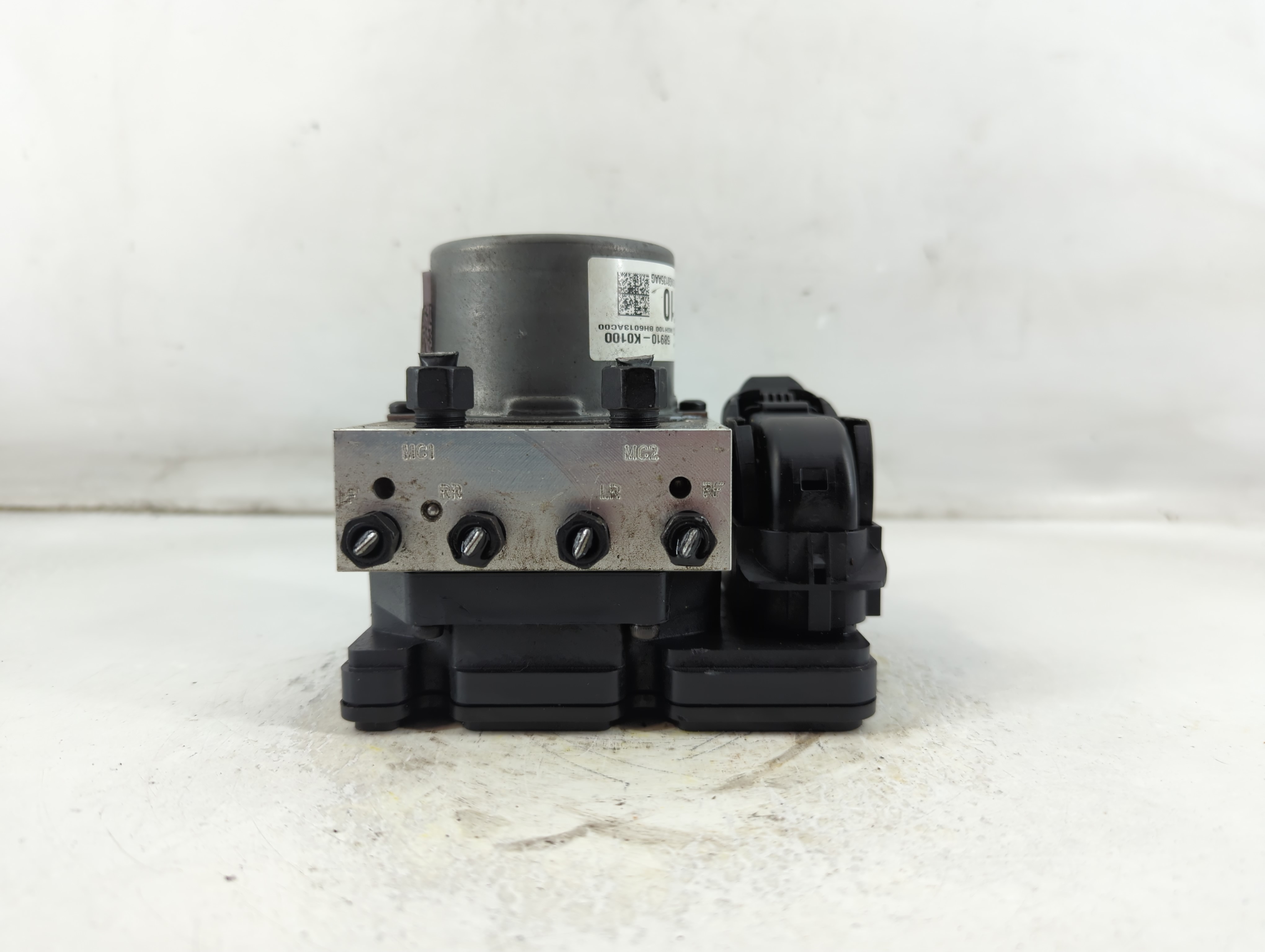 2020-2021 Kia Soul Abs Pump Control Module 922236 - Oemusedautoparts1.com