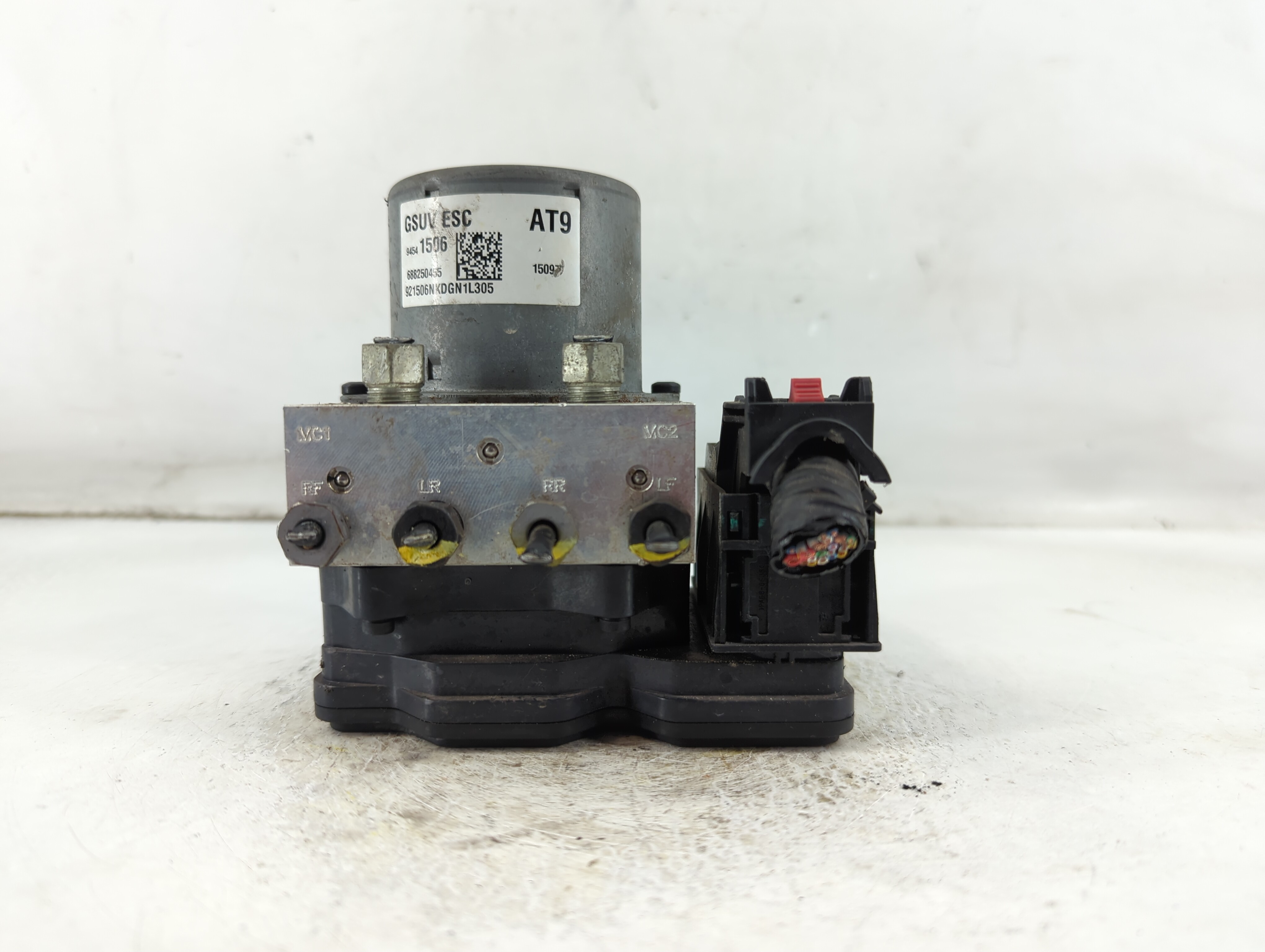 2015-2015 Chevrolet Trax Abs Pump Control Module 922432 - Oemusedautoparts1.com