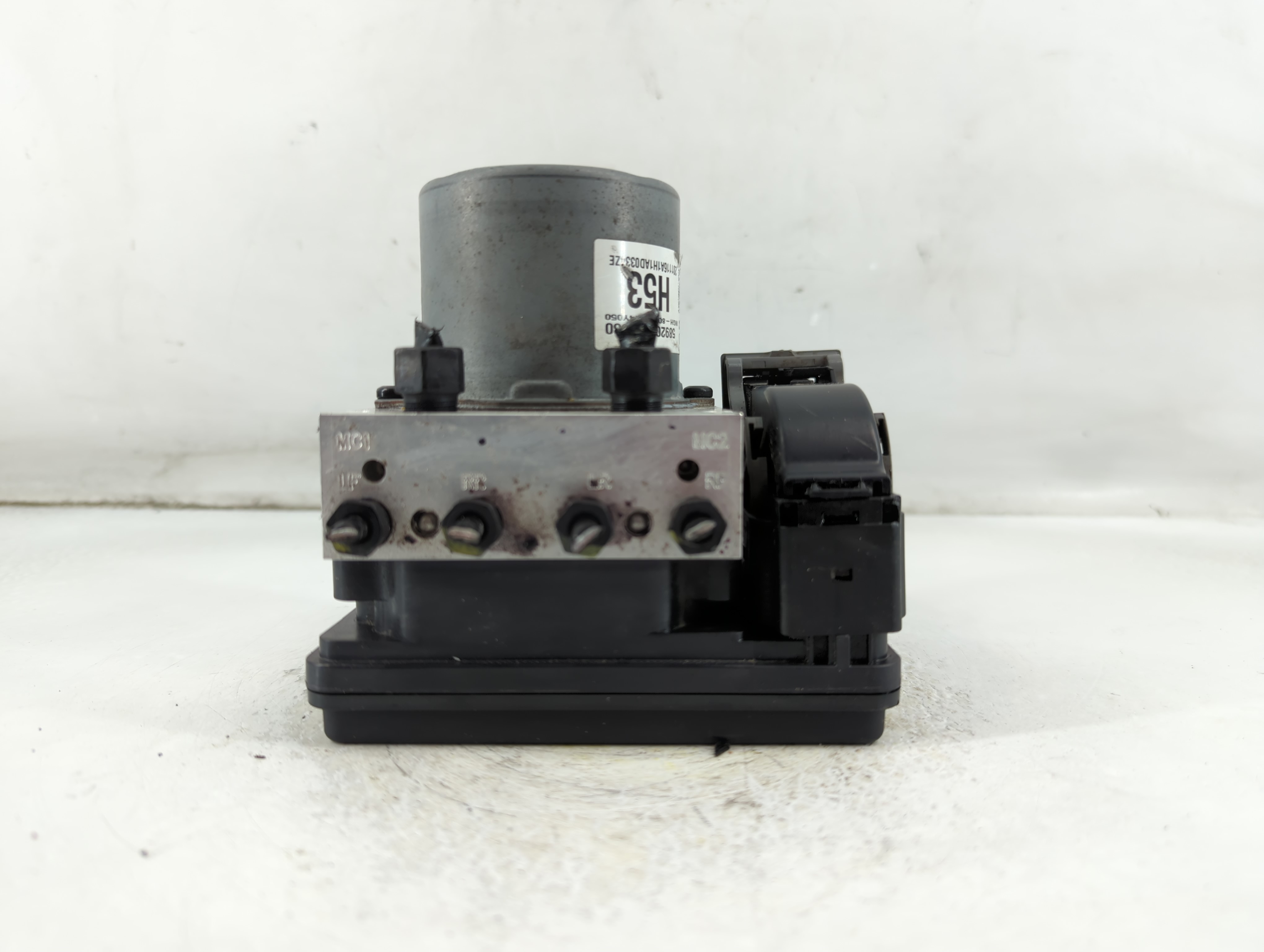 2019-2021 Hyundai Tucson Abs Pump Control Module 922591 - Oemusedautoparts1.com